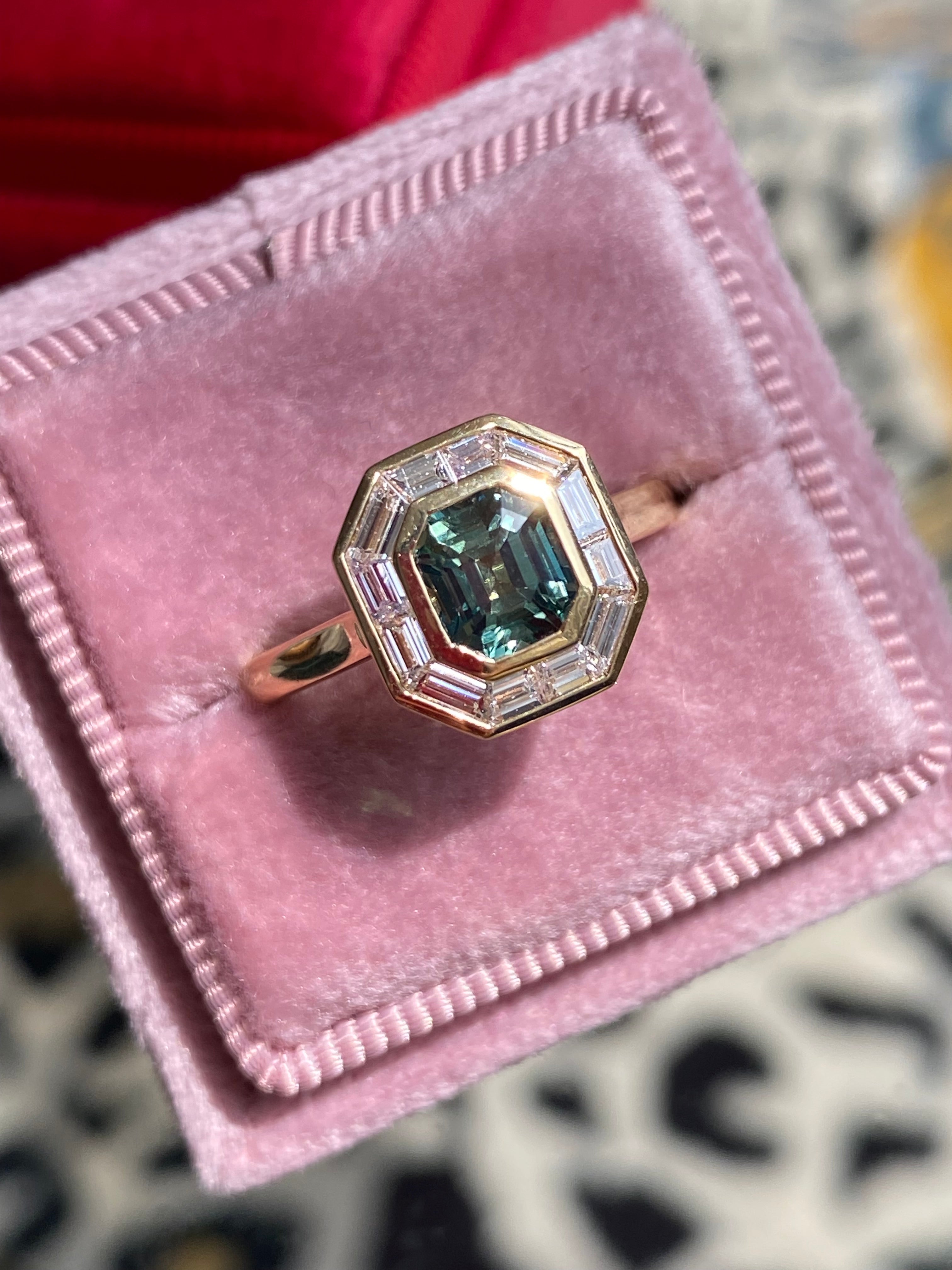 1.56 CTW Green Sapphire and Natural Diamond Ring in 18ct Yellow Gold