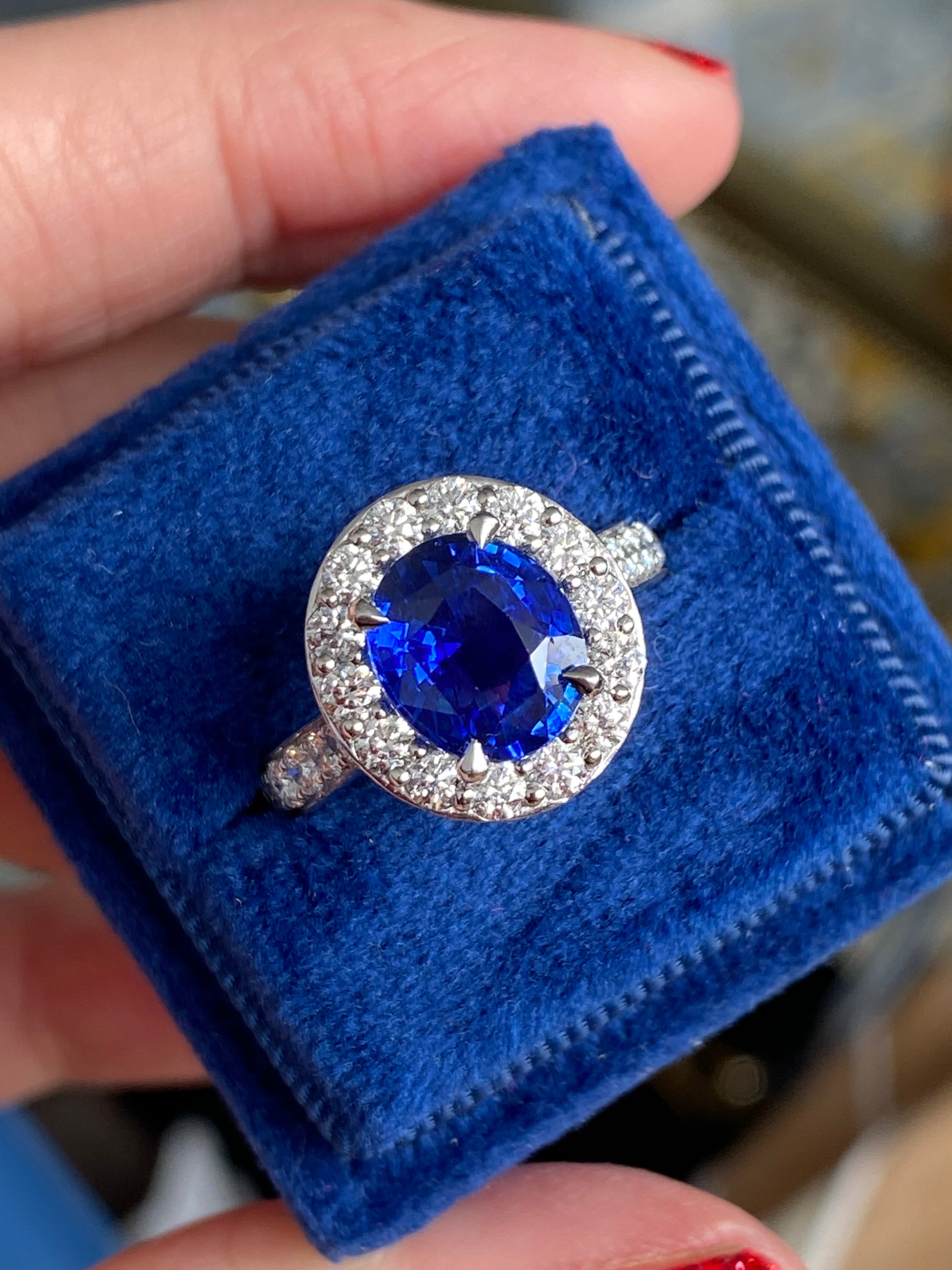 3.01 Carat Blue Ceylon Sapphire and Natural Diamond Halo Ring in Platinum