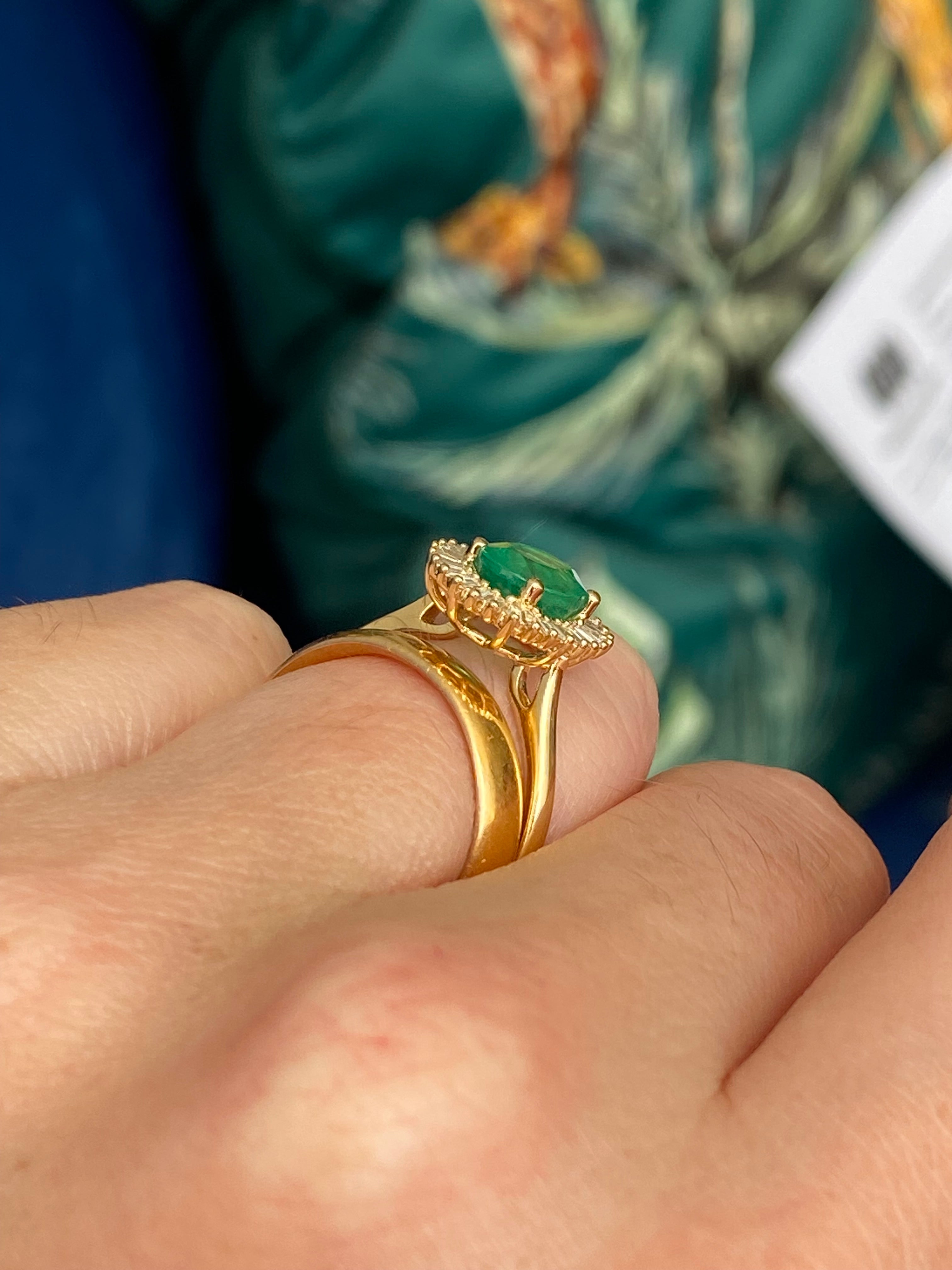 1.62 CTW Oval Cut Emerald and Natural Diamond Ballerina Ring in 18ct Yellow Gold