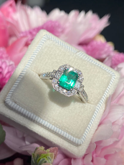 0.87 Carat Colombian Emerald and 0.46 ctw Natural Diamond Ring in Platinum