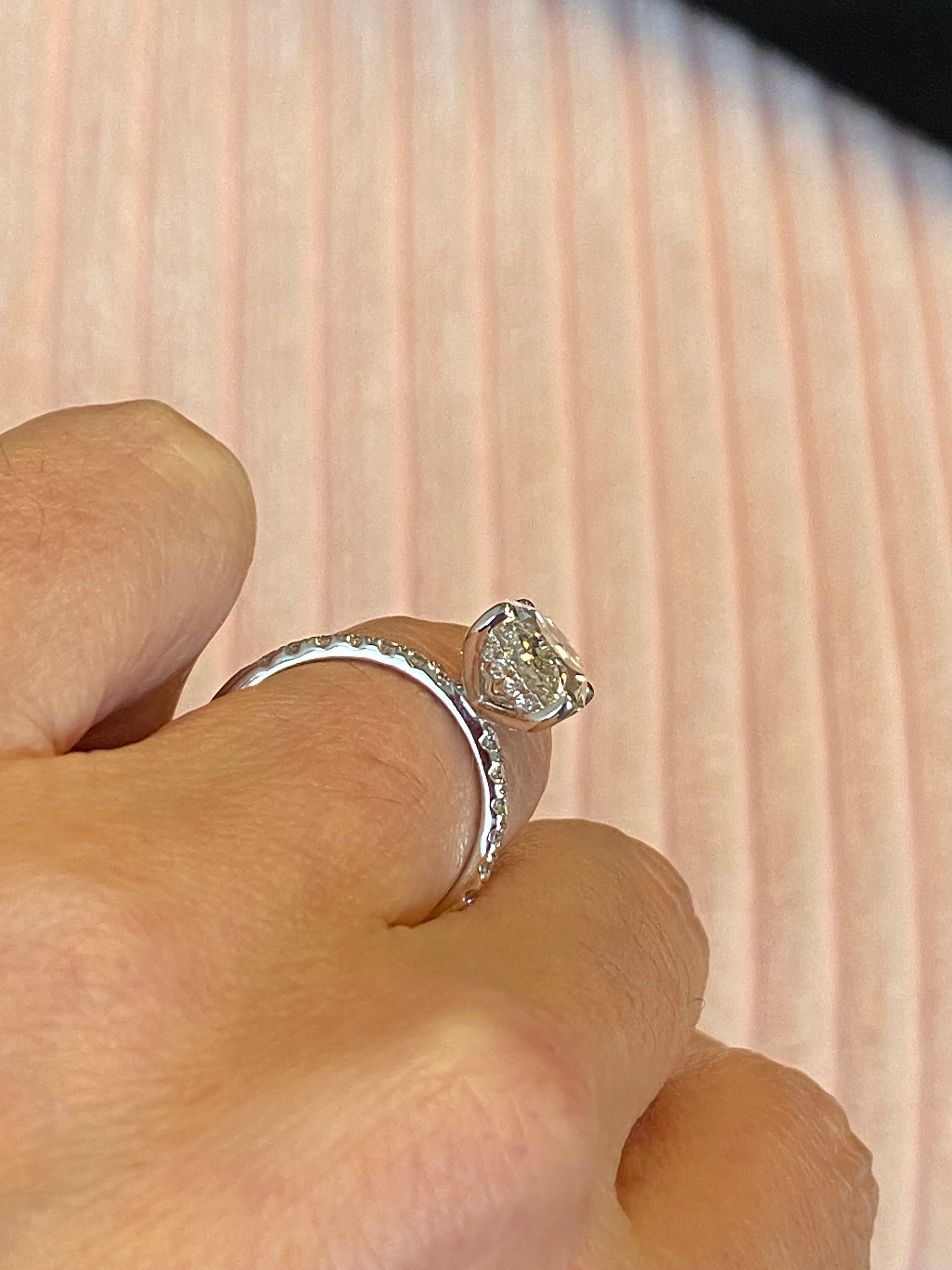 3.87 CTW Oval Cut D Colour VS2 Lab Diamond Solitaire Ring in Platinum