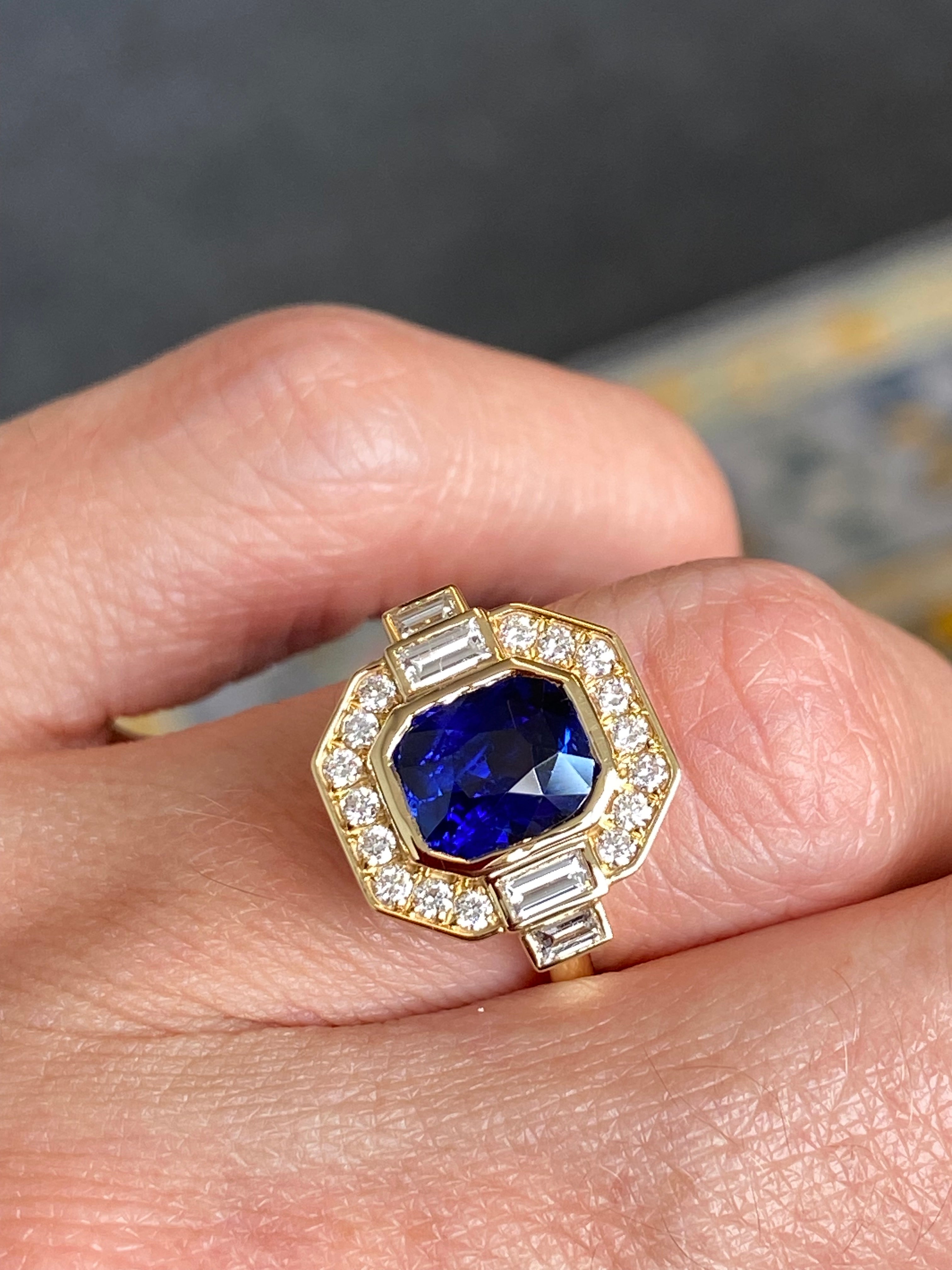 2.28 Carat Cushion Cut Ceylon Sapphire and Natural Diamond Ring in 18ct Yellow Gold