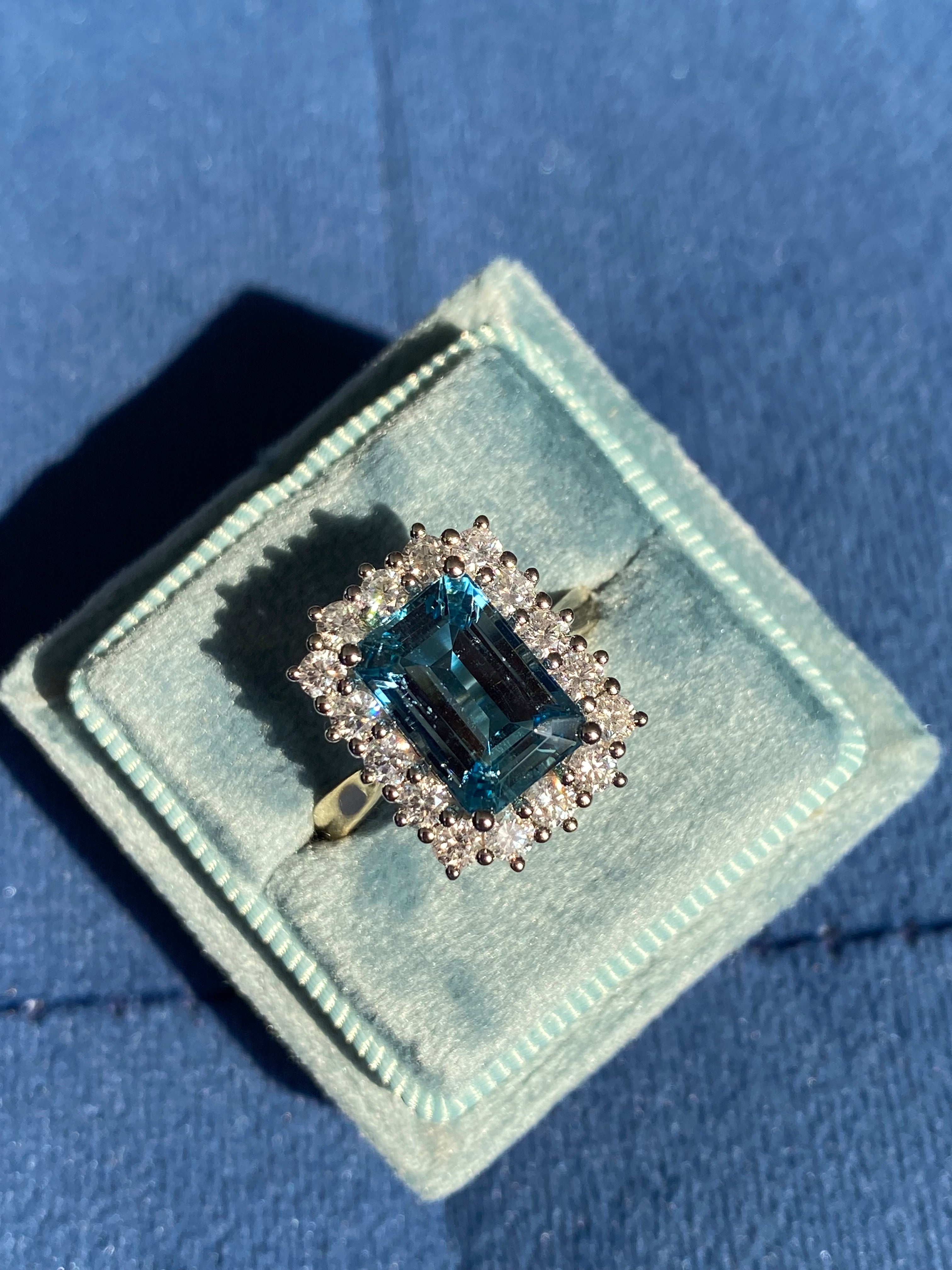 3.05 Carat Aquamarine and 0.89ctw Natural Diamond Halo Ring in Platinum and 18ct Yellow Gold