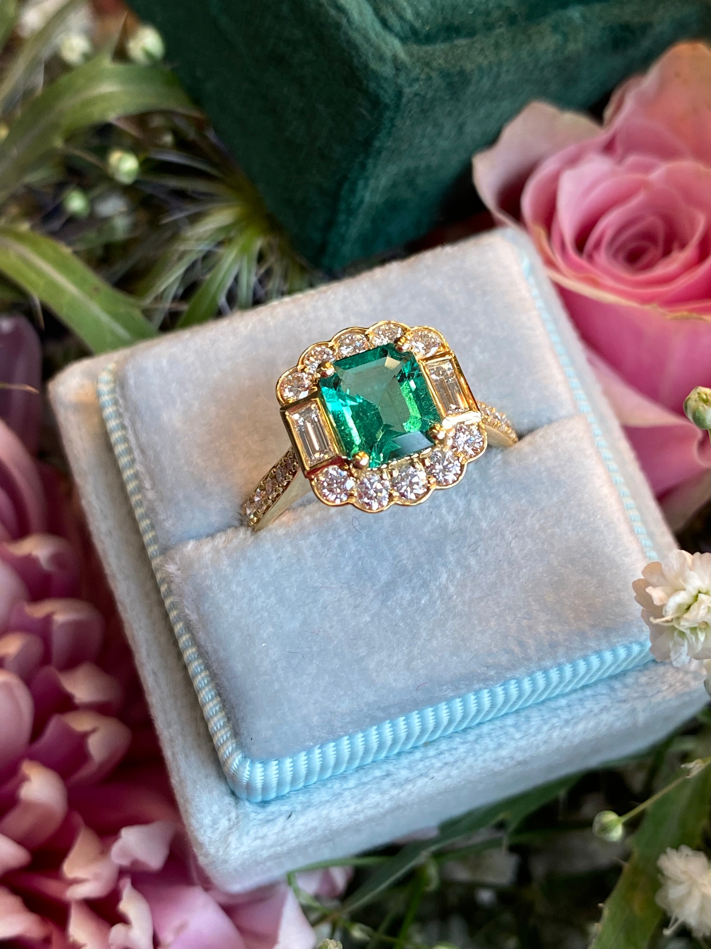 1.17 Carat GIA Colombian Emerald and 0.75ctw Natural Diamond Ring in 18ct Yellow Gold