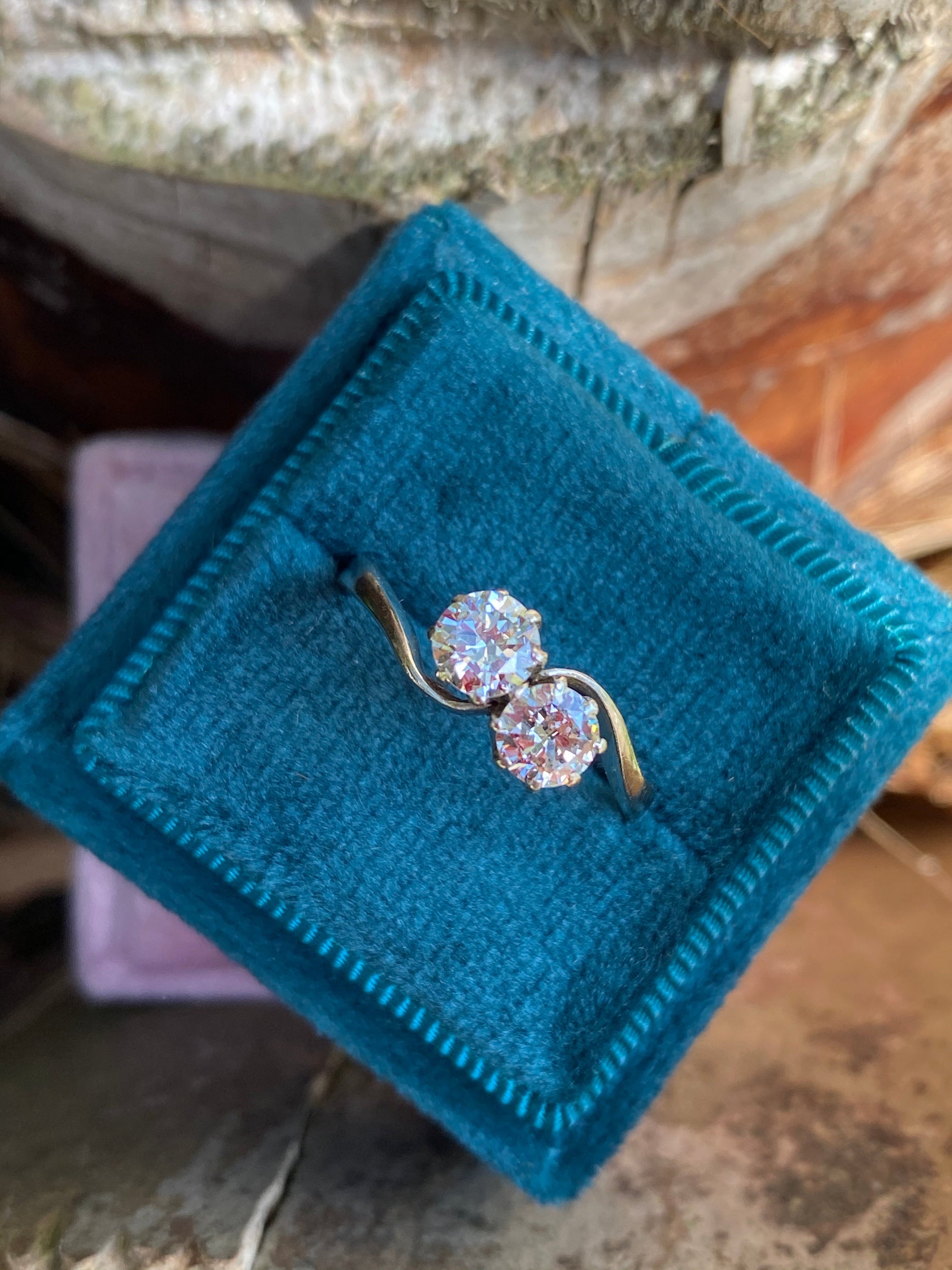 Heritage 1.00 CT + Lab Grown Diamond Toi-et-Moi Engagement Ring, at Least F Colour / VVS Clarity