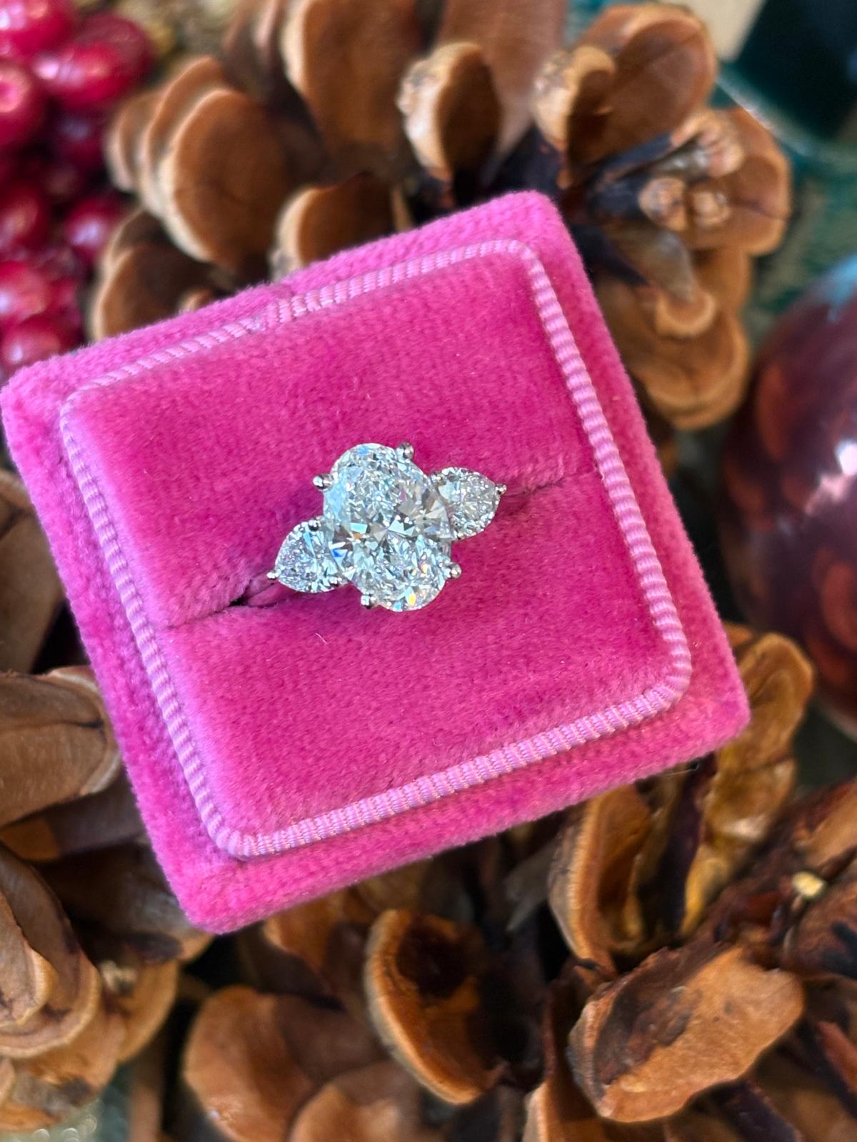 2.61 CTW Oval and Heart Cut D Colour VS2 Lab Diamond Three Stone Ring in Platinum