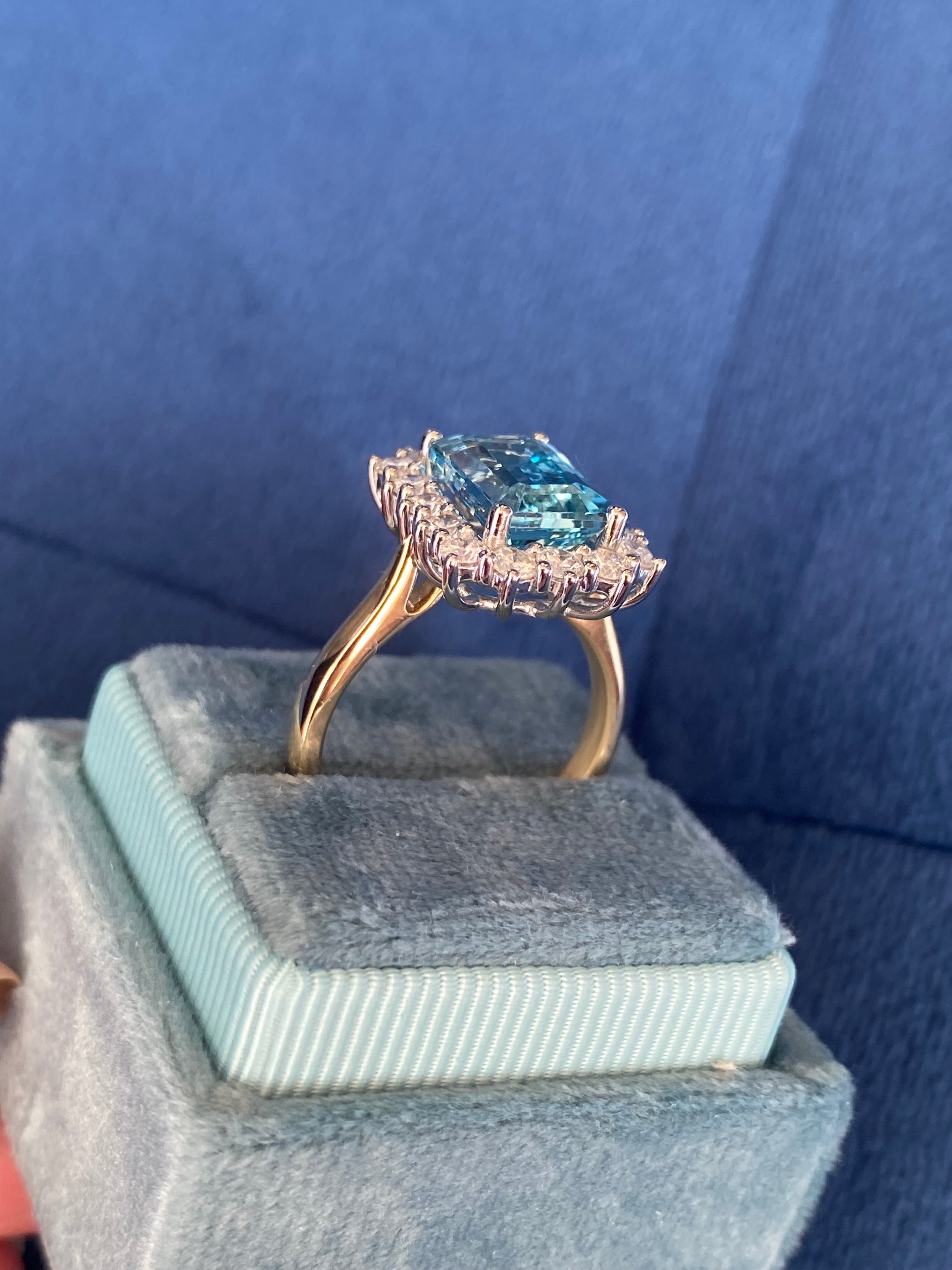 3.05 Carat Aquamarine and 0.89ctw Natural Diamond Halo Ring in Platinum and 18ct Yellow Gold