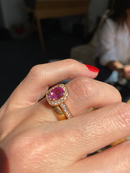 1.60 Carat Pink Sapphire and Natural Diamond Ring in 18ct Rose Gold