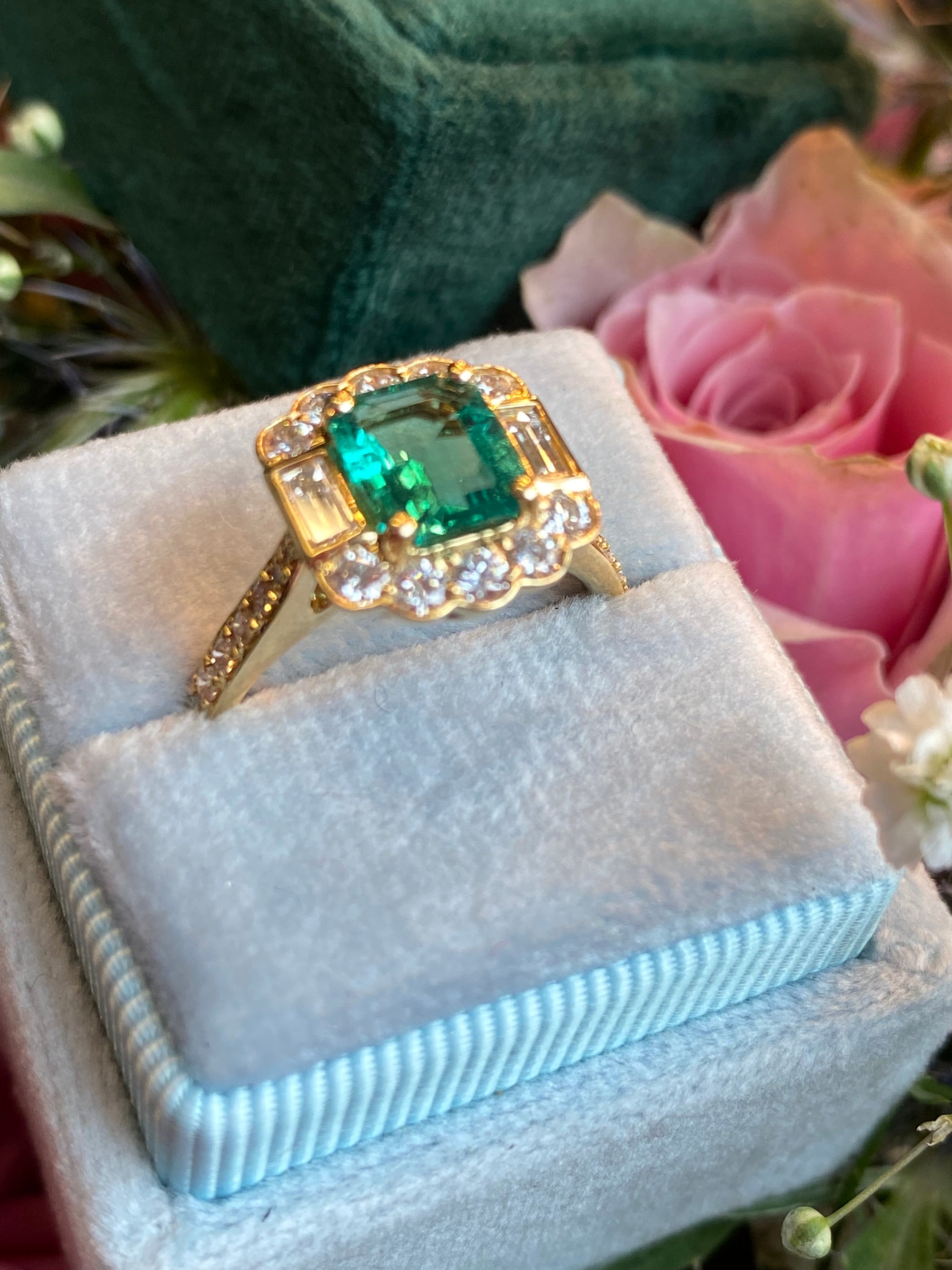1.17 Carat GIA Colombian Emerald and 0.75ctw Natural Diamond Ring in 18ct Yellow Gold