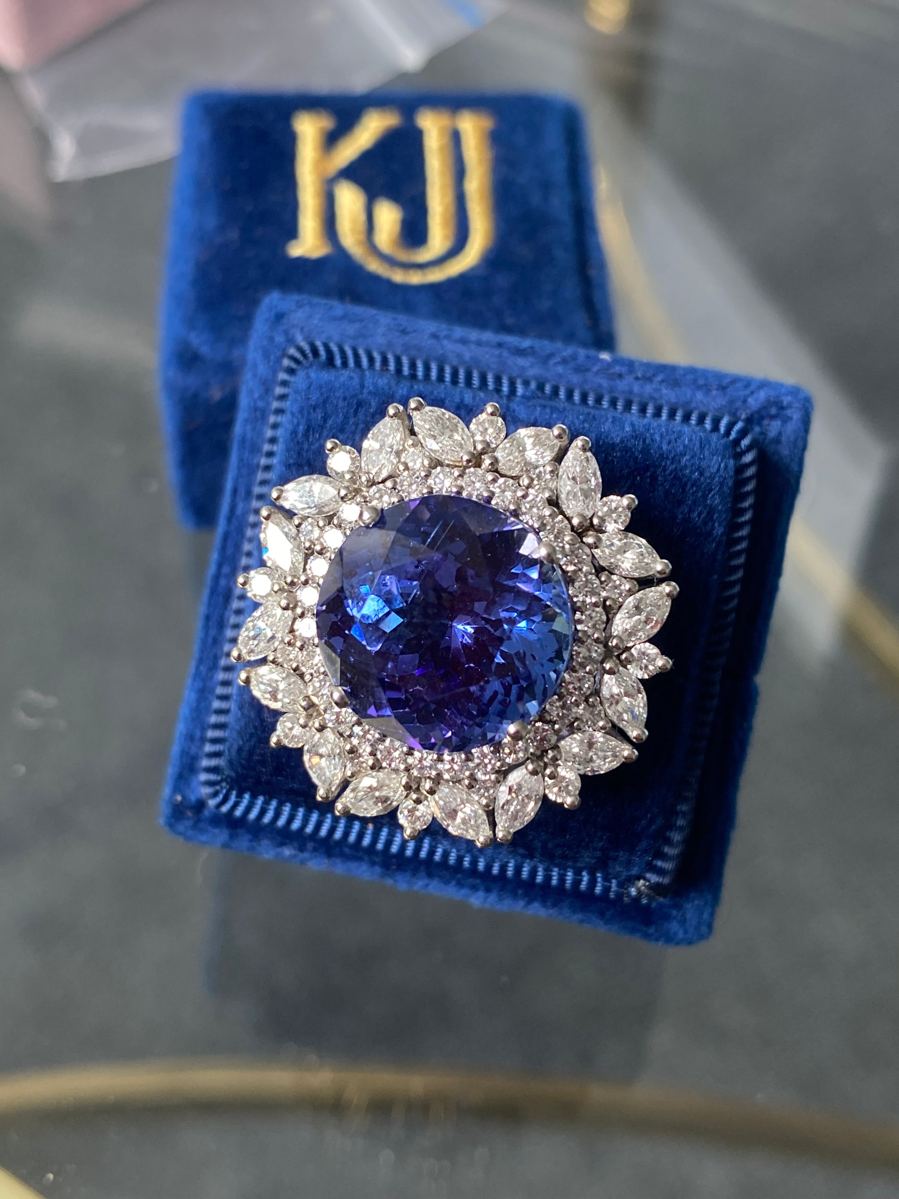 15.96 Carat Round Cut Tanzanite and 2.88ctw Natural Diamond Cocktail Ring in Platinum