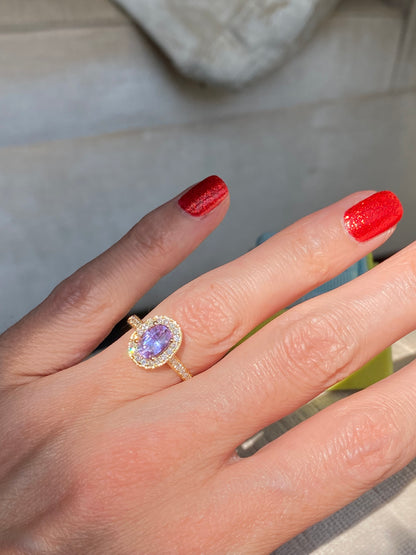 1.37 Carat Lilac Sapphire and Natural Diamond Engagement Ring in 18ct Yellow Gold