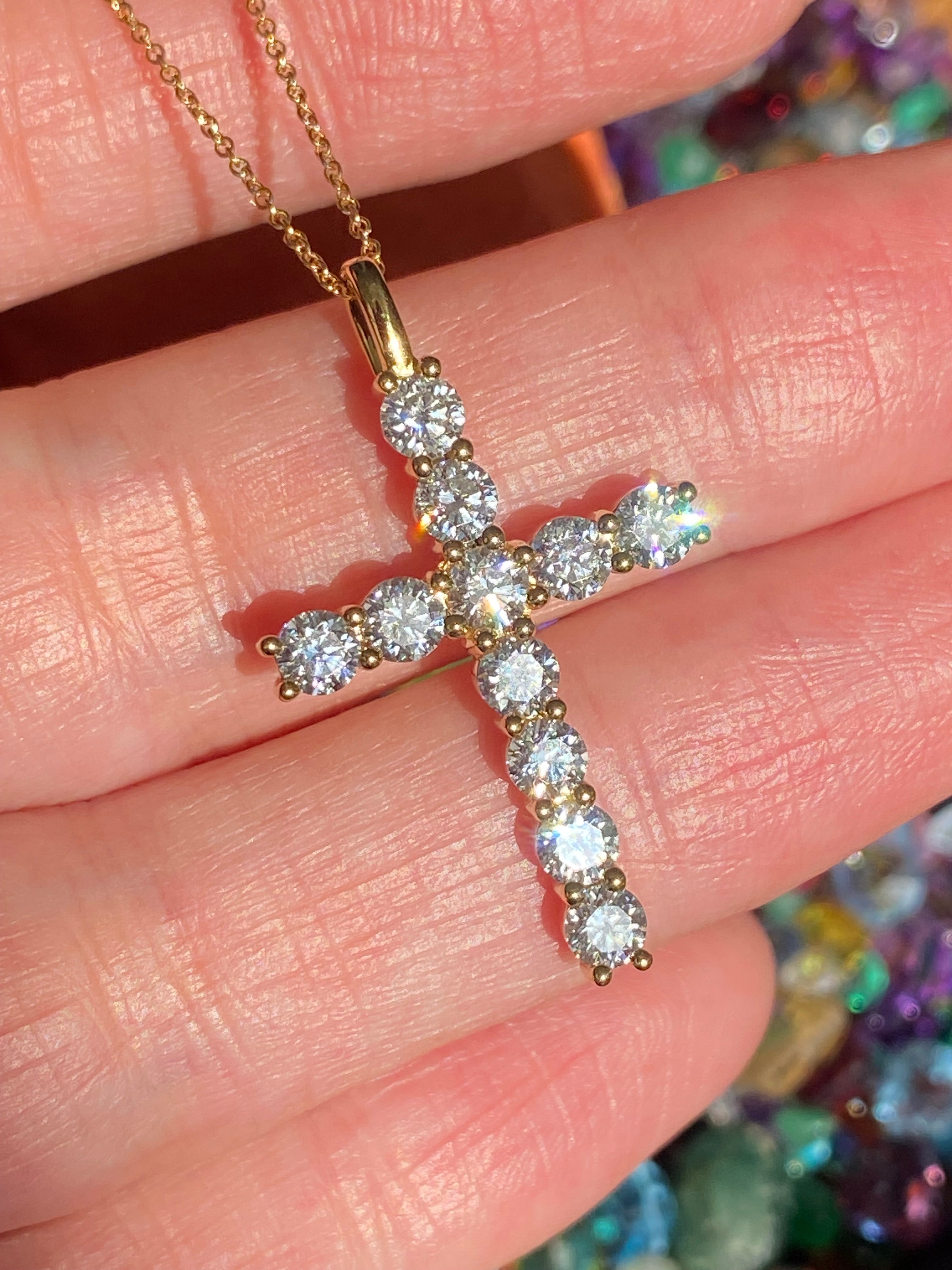 2.00 CTW Natural Diamond Cross in 18ct Yellow Gold