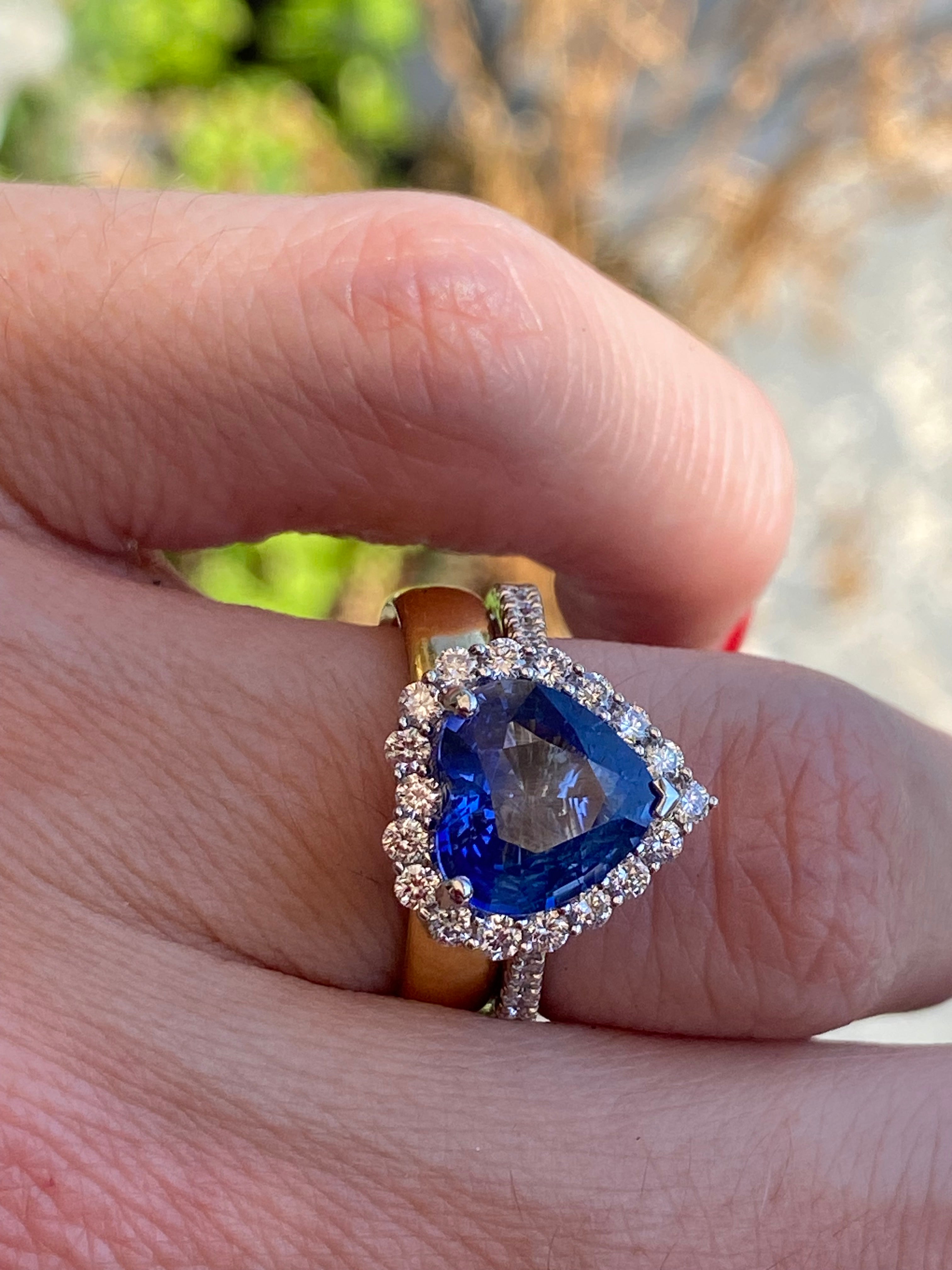 2.56 Carat Heart Shape Ceylon Sapphire and Natural Diamond Halo Ring in Platinum