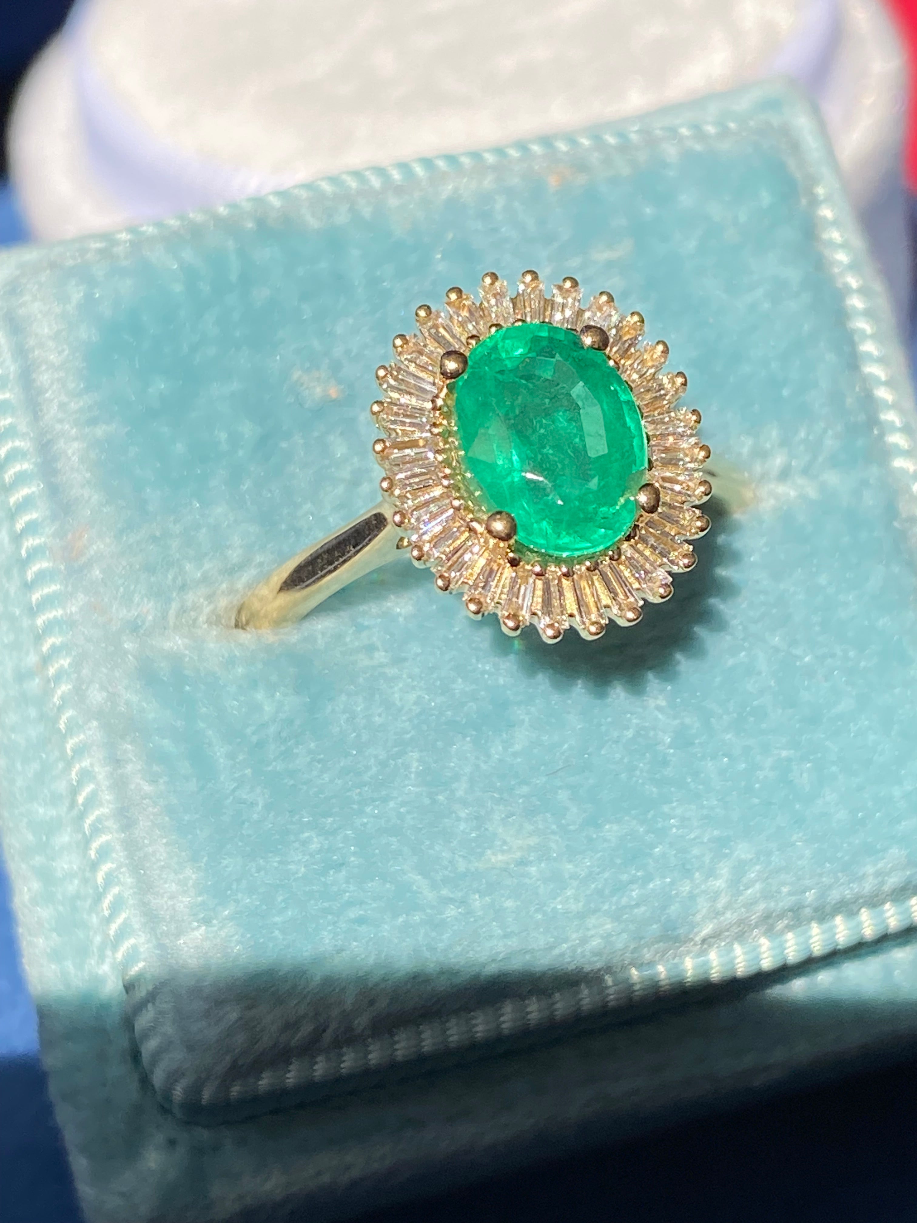 1.62 CTW Oval Cut Emerald and Natural Diamond Ballerina Ring in 18ct Yellow Gold