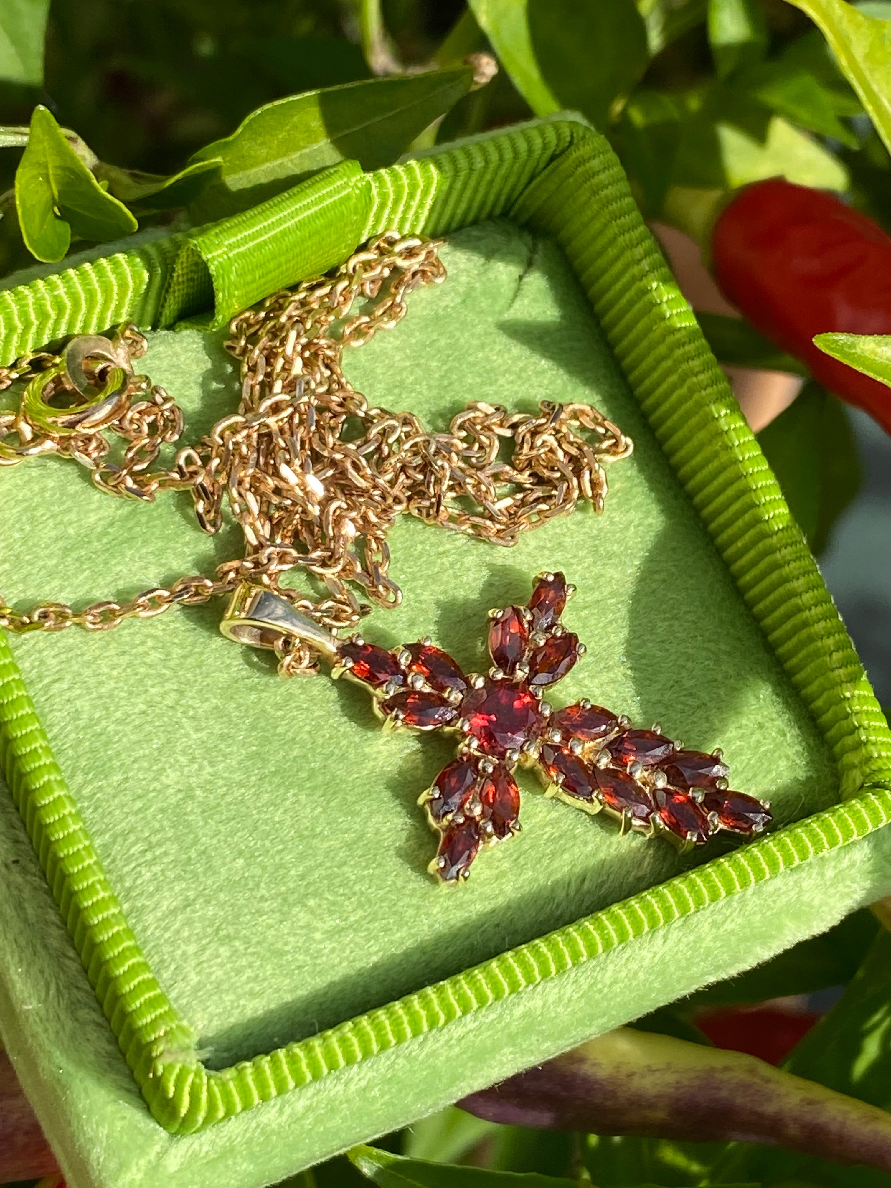 Vintage 3.00 Carat Garnet Cross Pendant Necklace in 9ct Yellow Gold