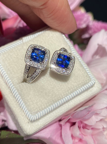 1.48ctw Ceylon Sapphire and 0.45ctw Natural Diamond Toi et Moi Ring in Platinum
