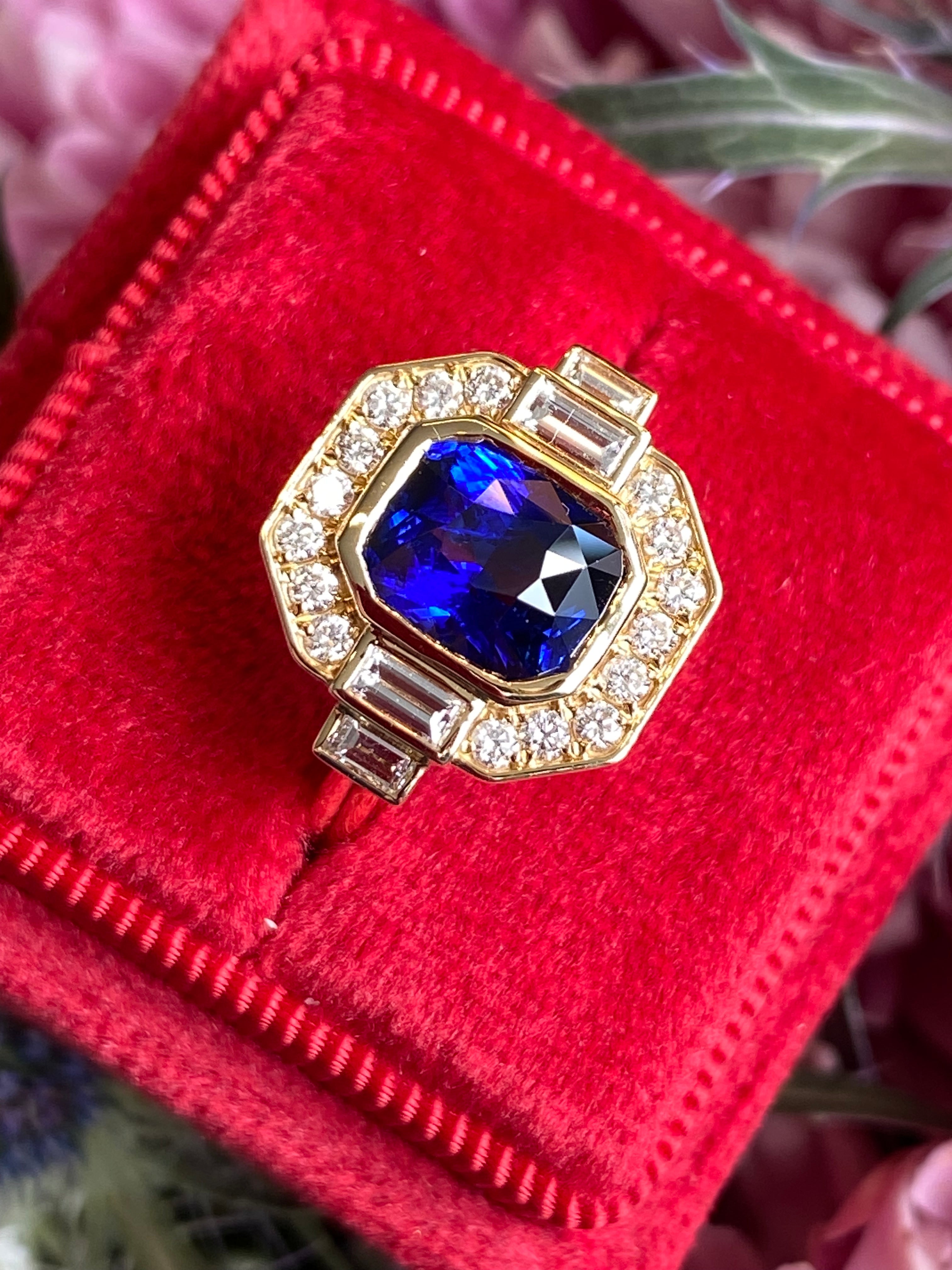 2.28 Carat Cushion Cut Ceylon Sapphire and Natural Diamond Ring in 18ct Yellow Gold