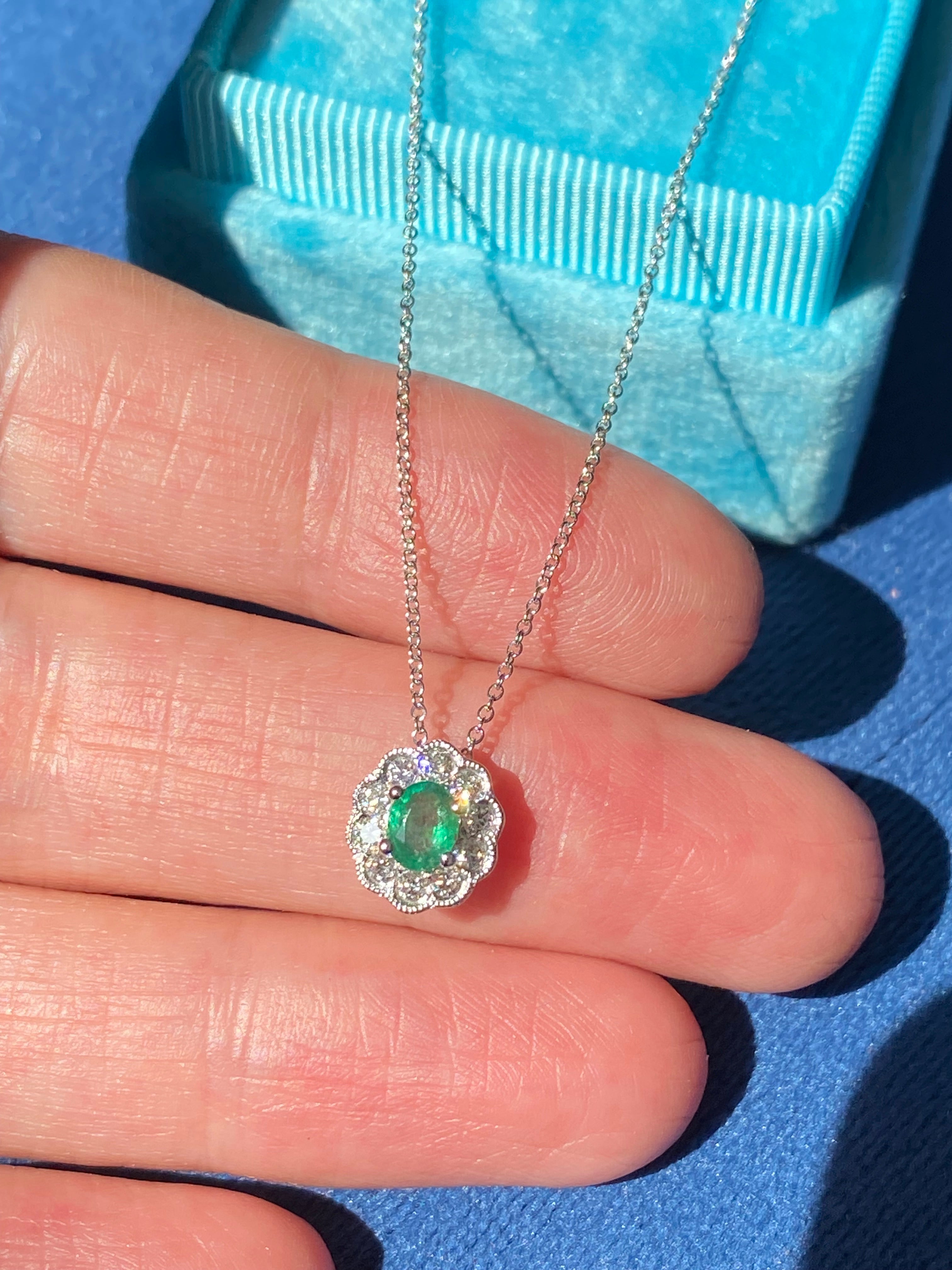 Beautiful Emerald and Natural Diamond Pendant in 18ct White Gold