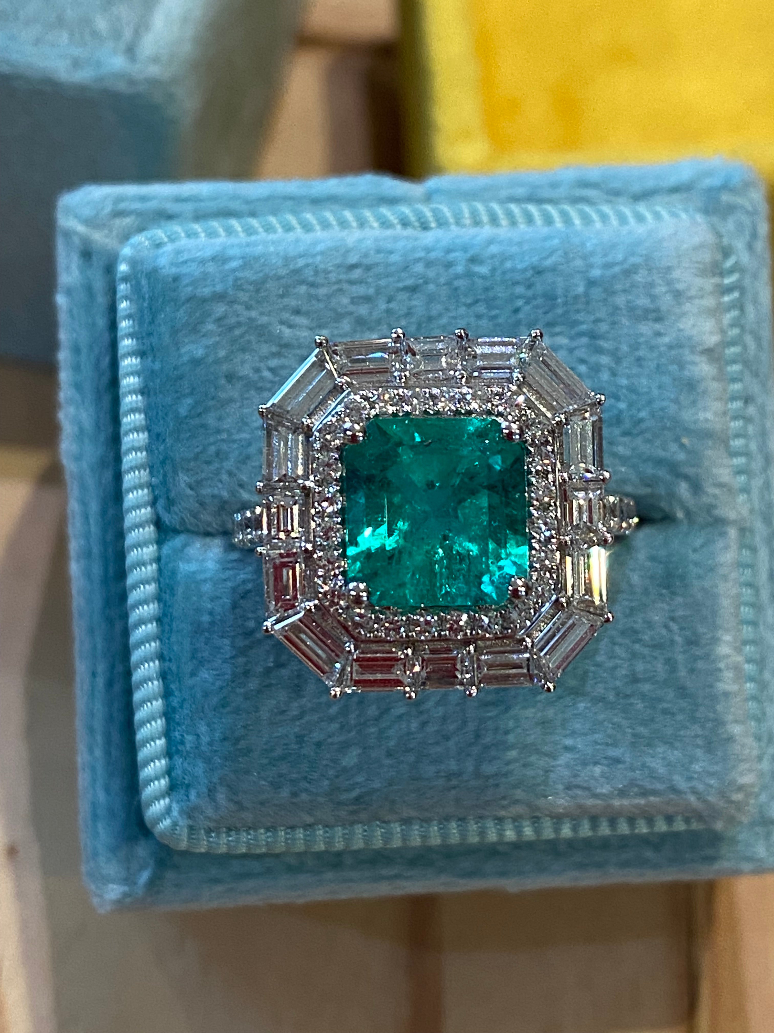 Masterpiece 2.34 Carat Colombian Emerald and 1.67ctw Natural Diamond Ring in Platinum
