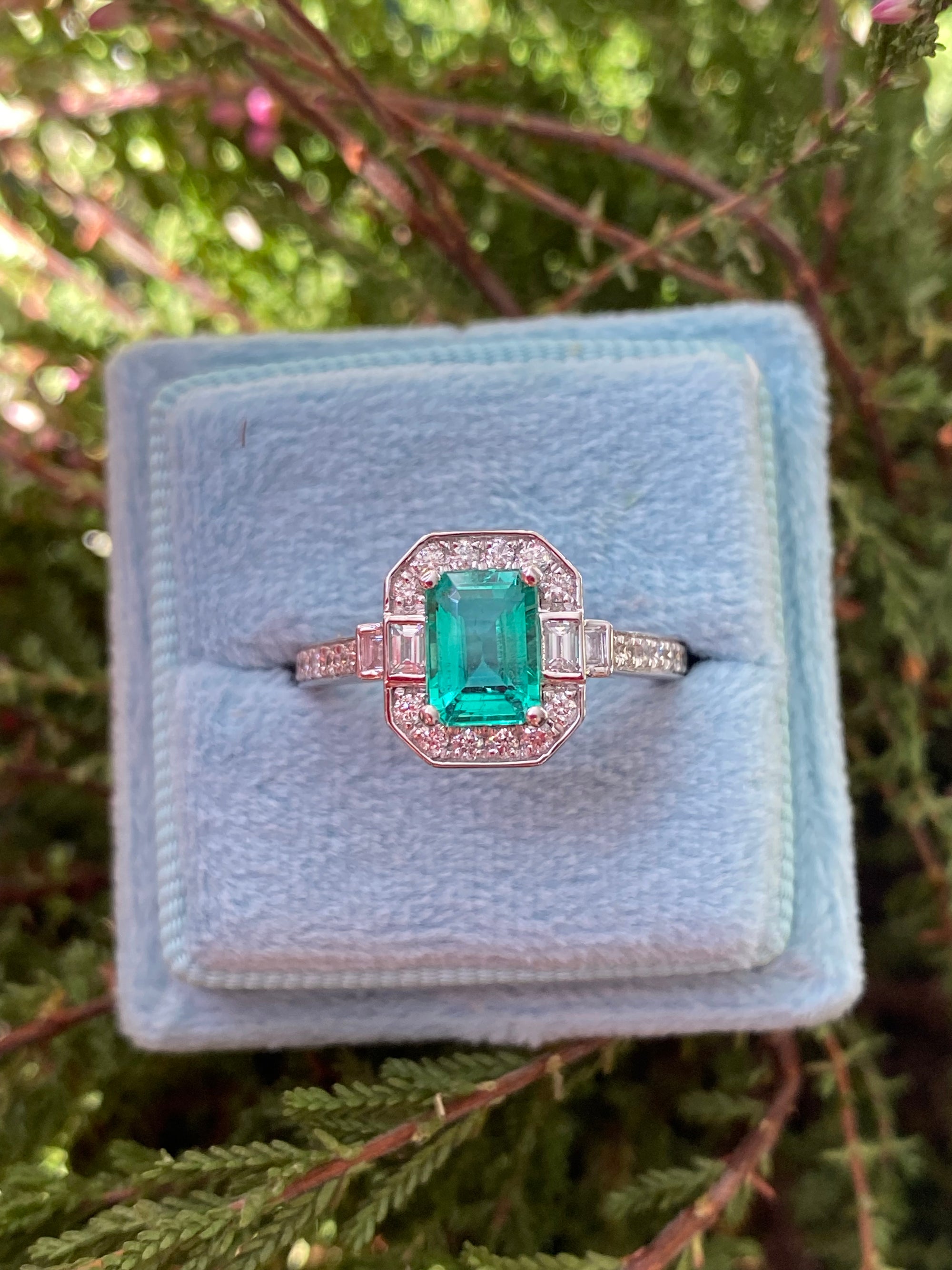 1.10 Carat Colombian Emerald and 0.46ctw Natural Diamond Ring in Platinum