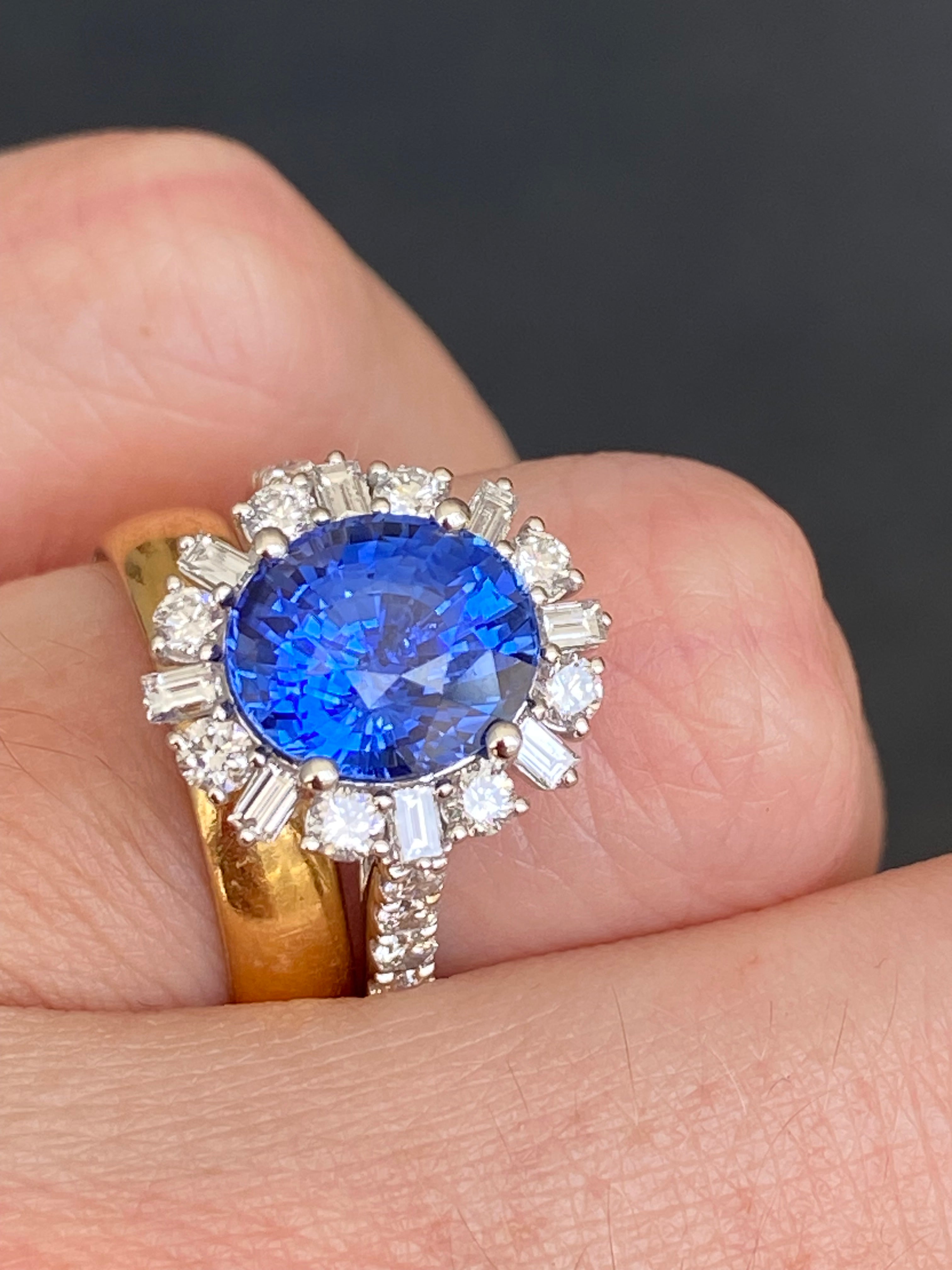 3.72 Carat Blue Ceylon Sapphire and 0.91ctw Natural Diamond Halo Ring in Platinum