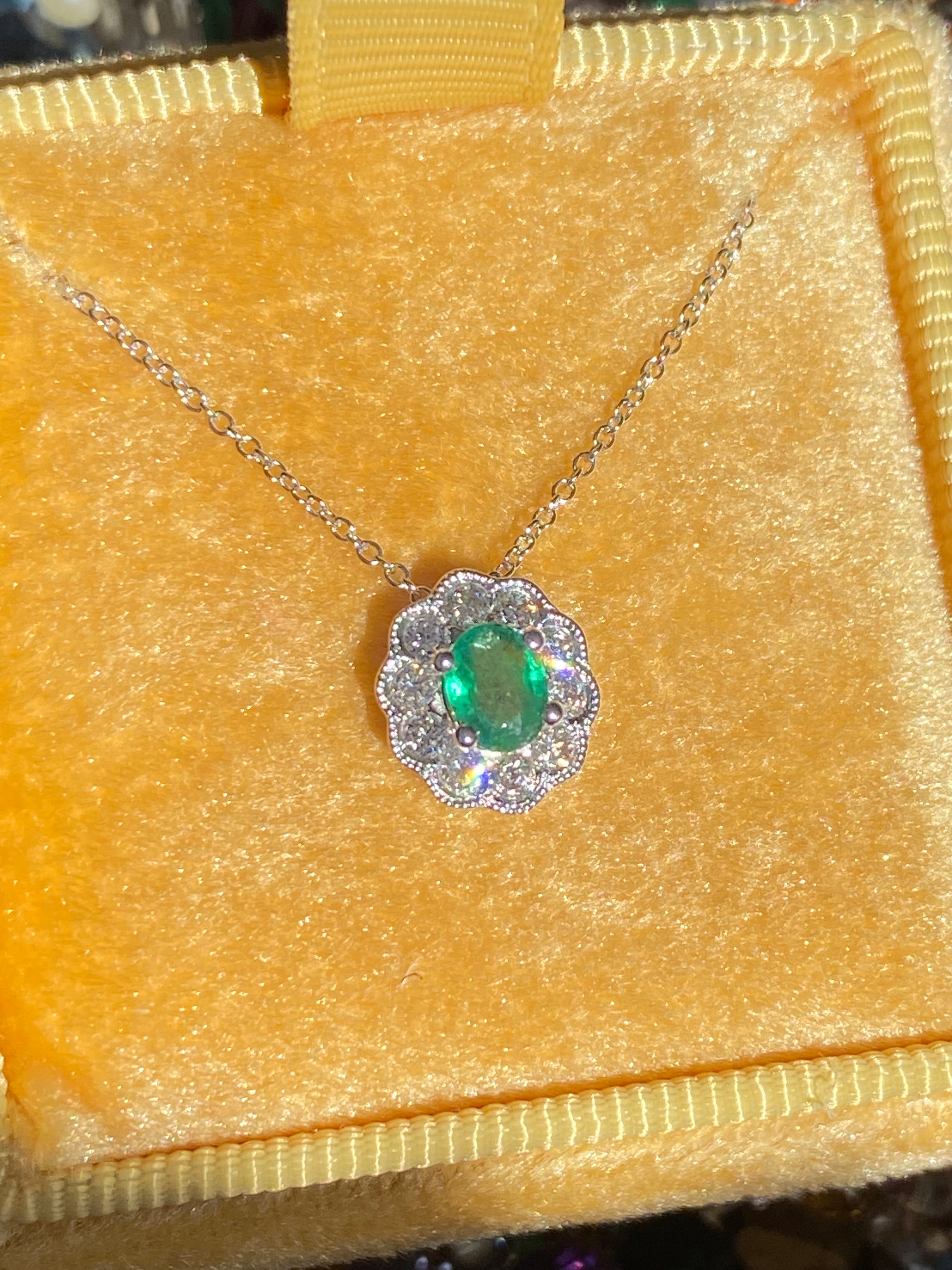 Beautiful Emerald and Natural Diamond Pendant in 18ct White Gold
