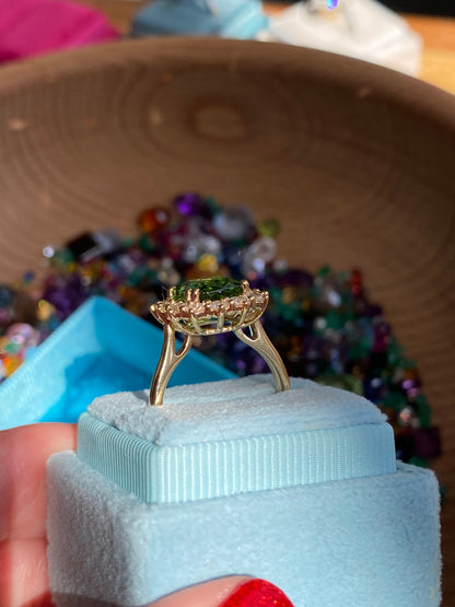 3.02 Carat Green Tourmaline and Natural Diamond Ring in 18ct Yellow Gold