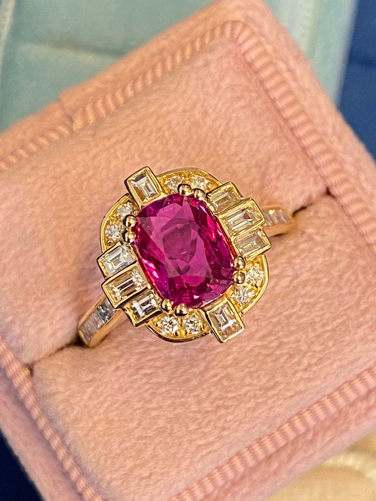 2.90 CTW Gubelin Certified No Heat Ruby and Natural Diamond Halo Ring in 18ct Yellow Gold