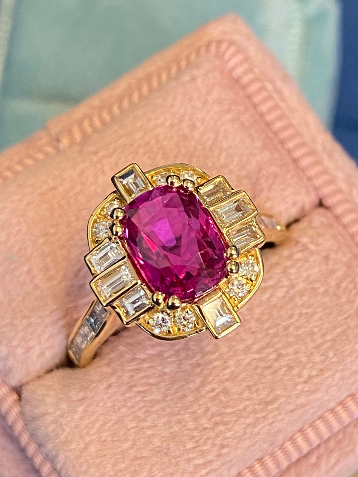 2.90 CTW Gubelin Certified No Heat Ruby and Natural Diamond Halo Ring in 18ct Yellow Gold