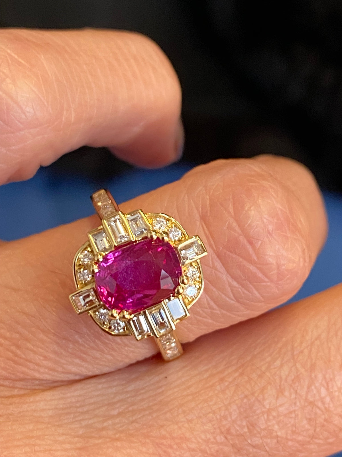 2.90 CTW Gubelin Certified No Heat Ruby and Natural Diamond Halo Ring in 18ct Yellow Gold