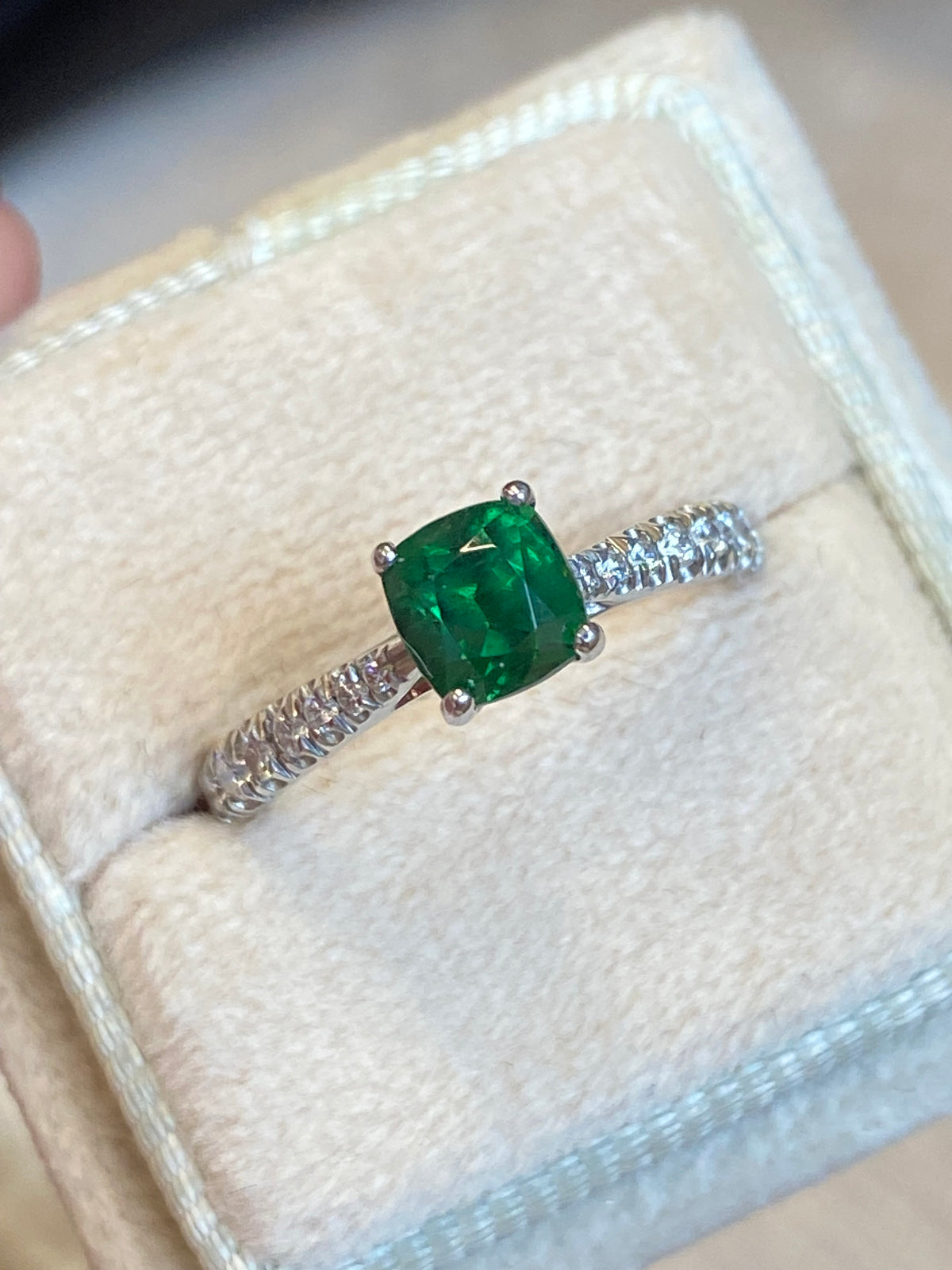 0.80 CTW Tsavorite Garnet and Natural Diamond Engagment Ring in Platinum