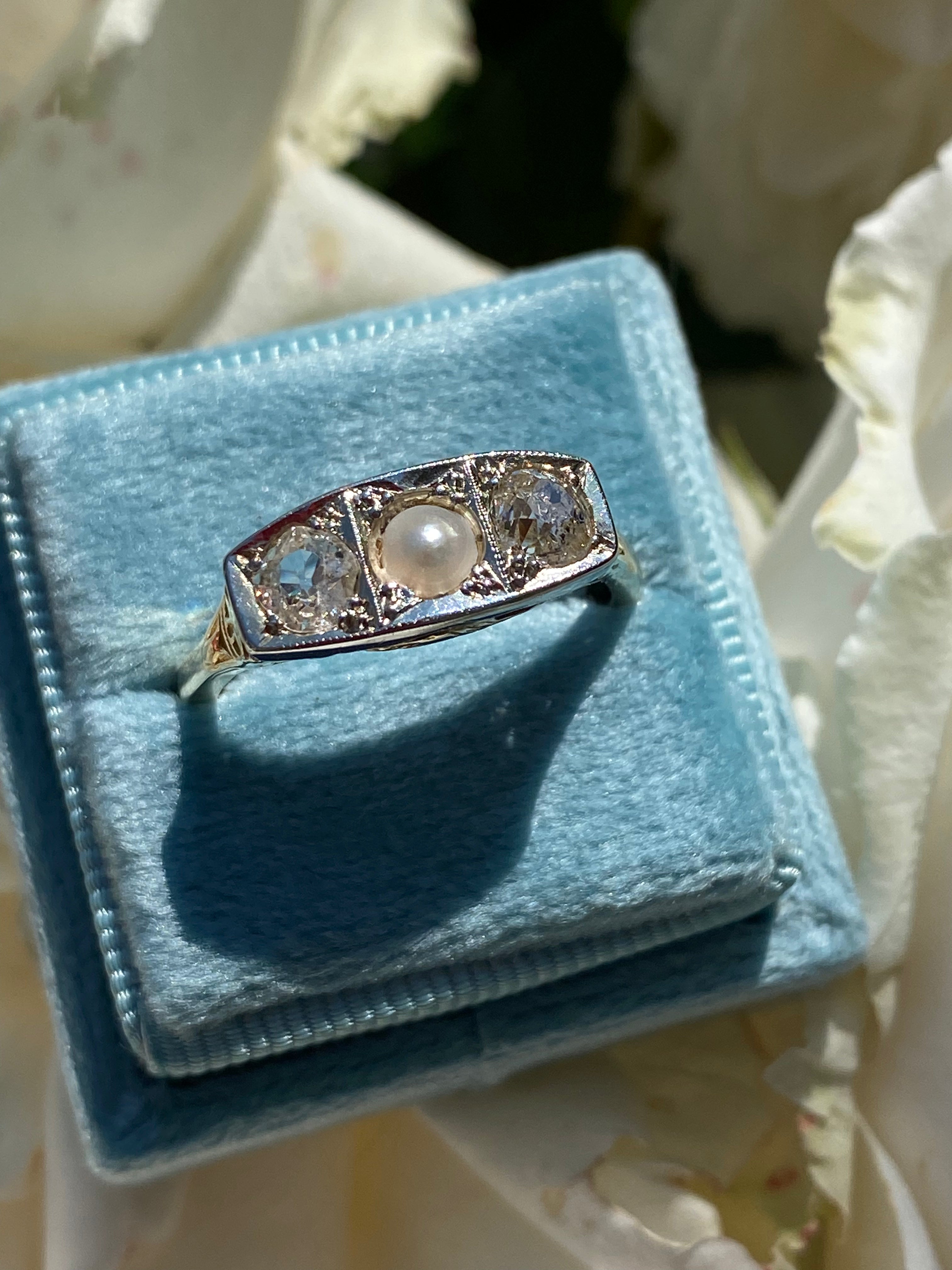 Antique Old Cut Diamond and Pearl Ring in 18ct Yellow Gold