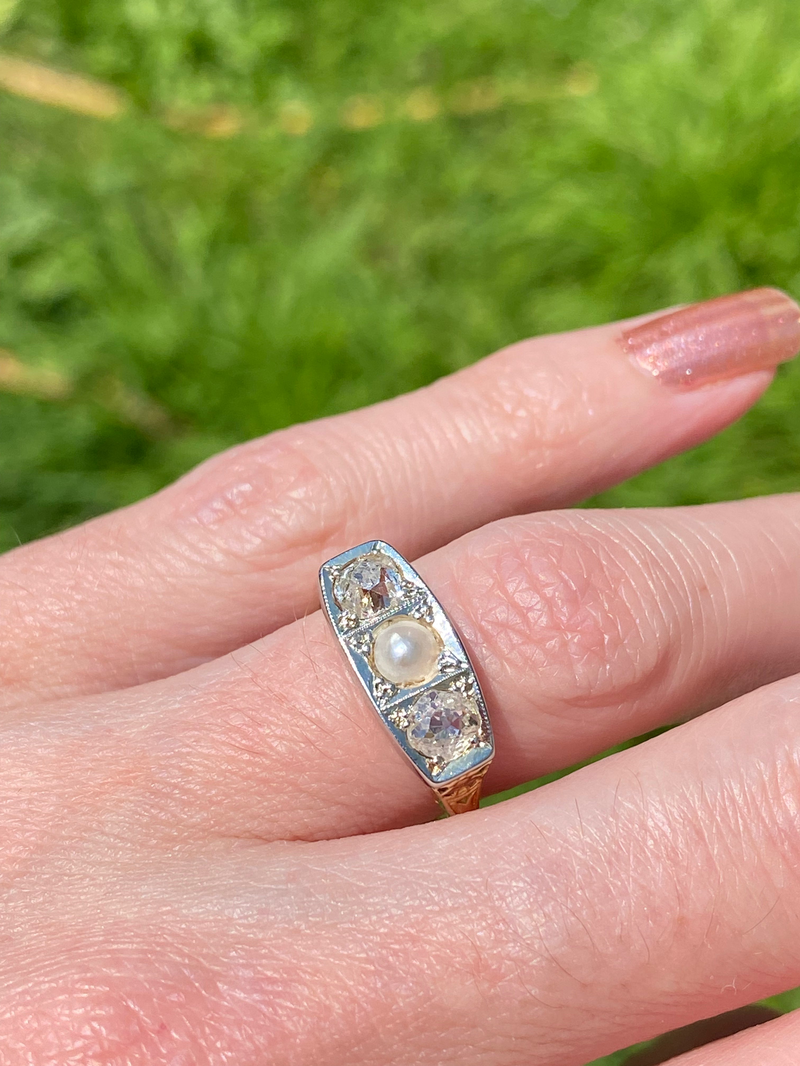 Antique Old Cut Diamond and Pearl Ring in 18ct Yellow Gold