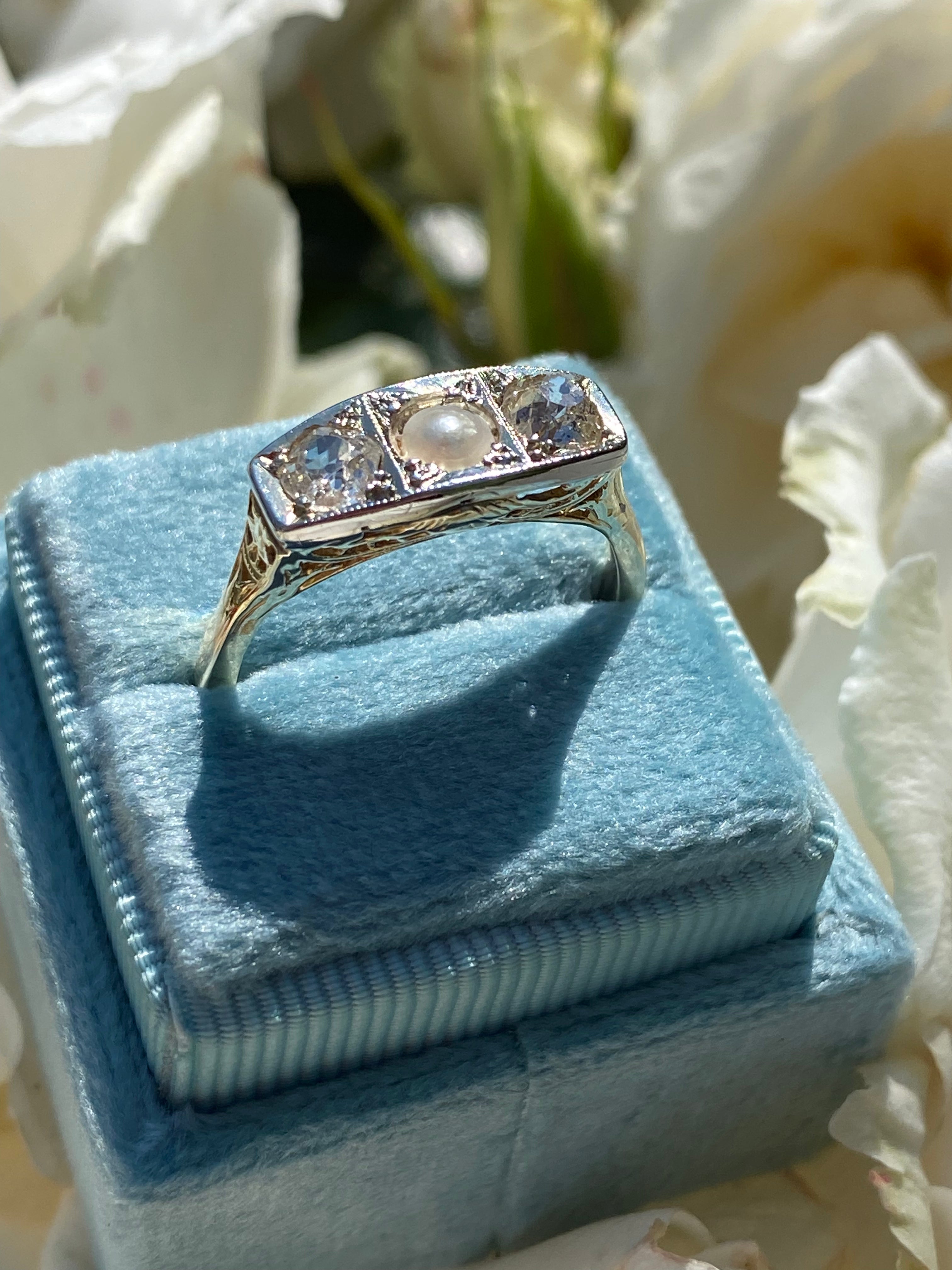 Antique Old Cut Diamond and Pearl Ring in 18ct Yellow Gold
