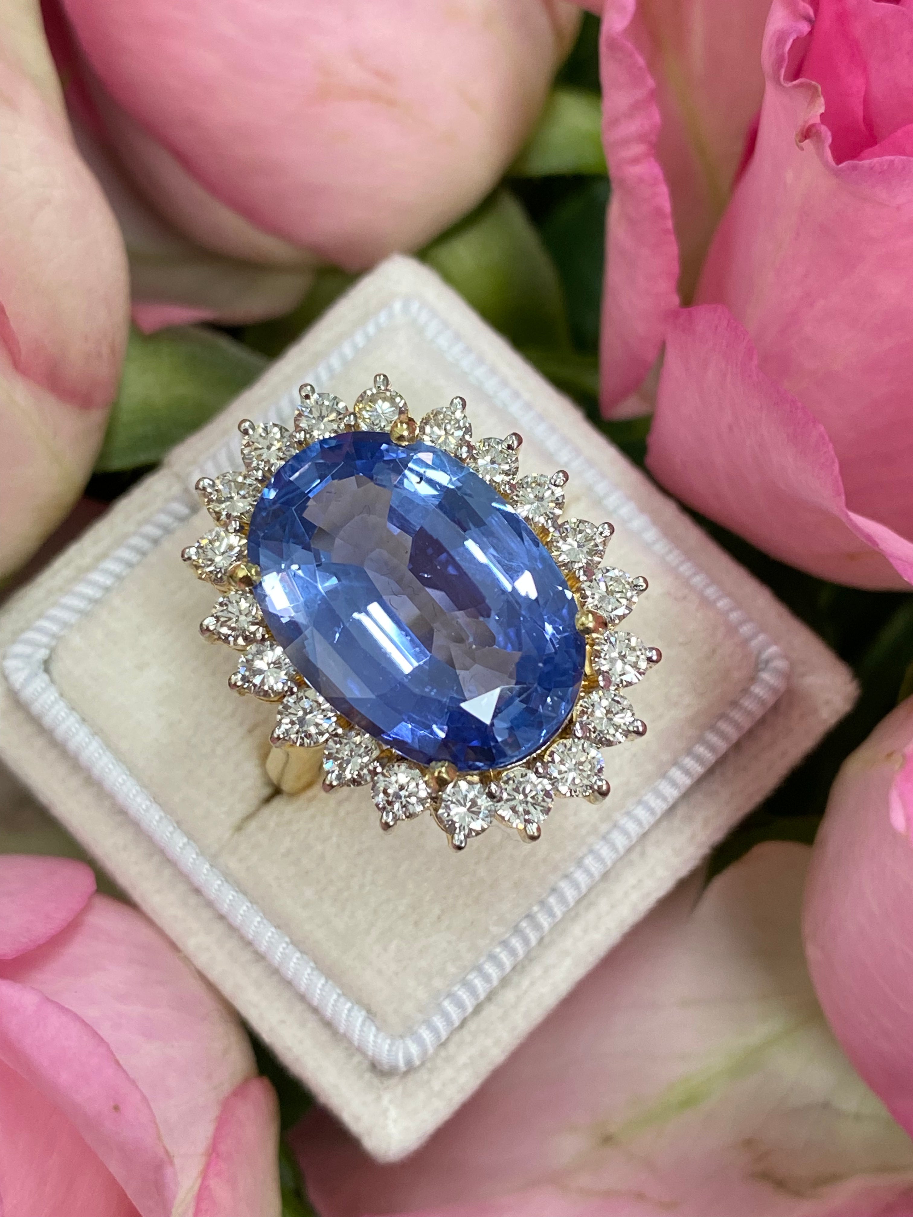 14 Carat Oval Cut Ceylon Blue Sapphire Unheated Engagement Ring in Yellow Gold 