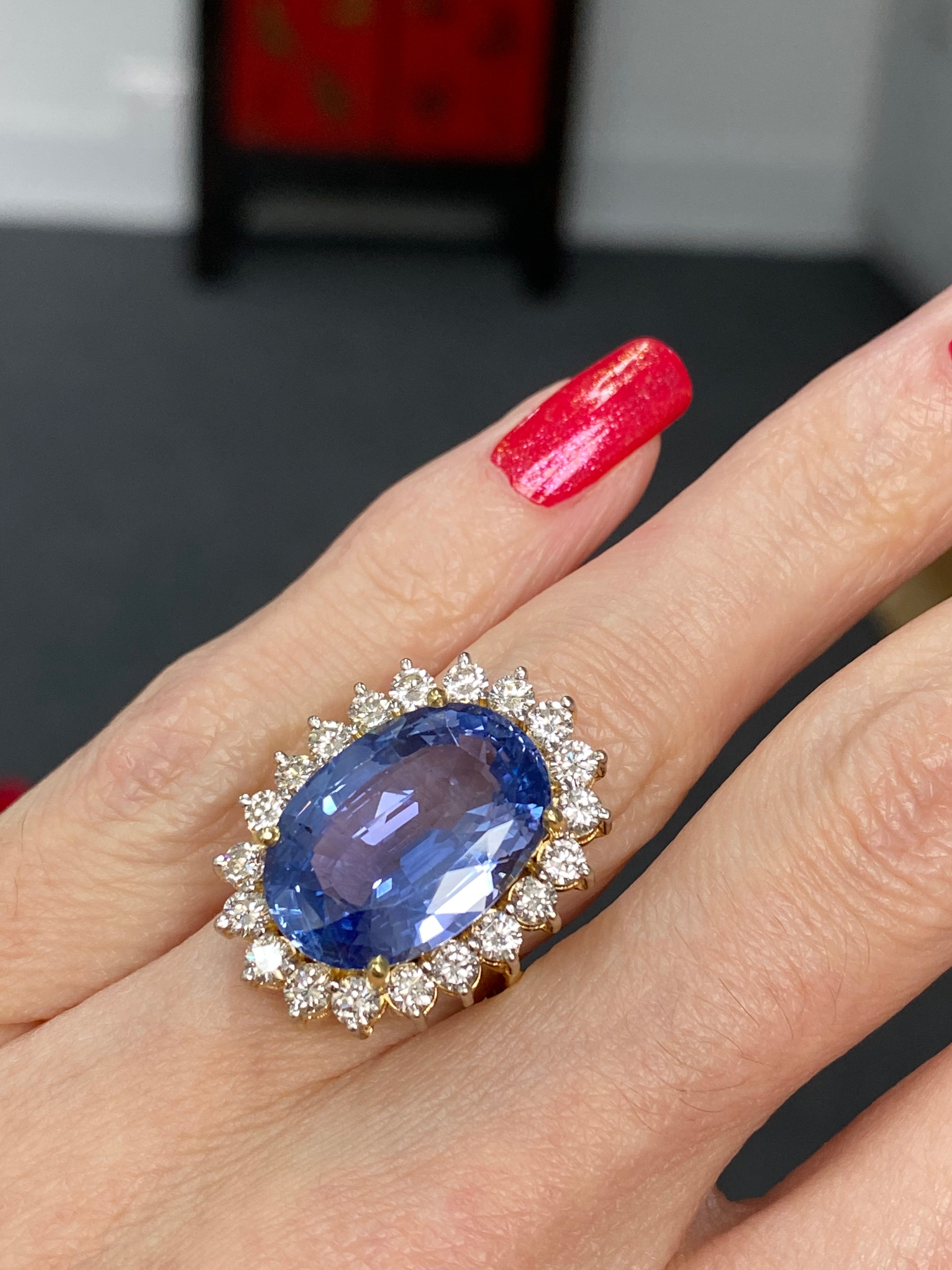 14.10 Carat Certified Unheated Blue Sapphire and Diamond Halo Engagement Ring in 18ct Yellow Gold
