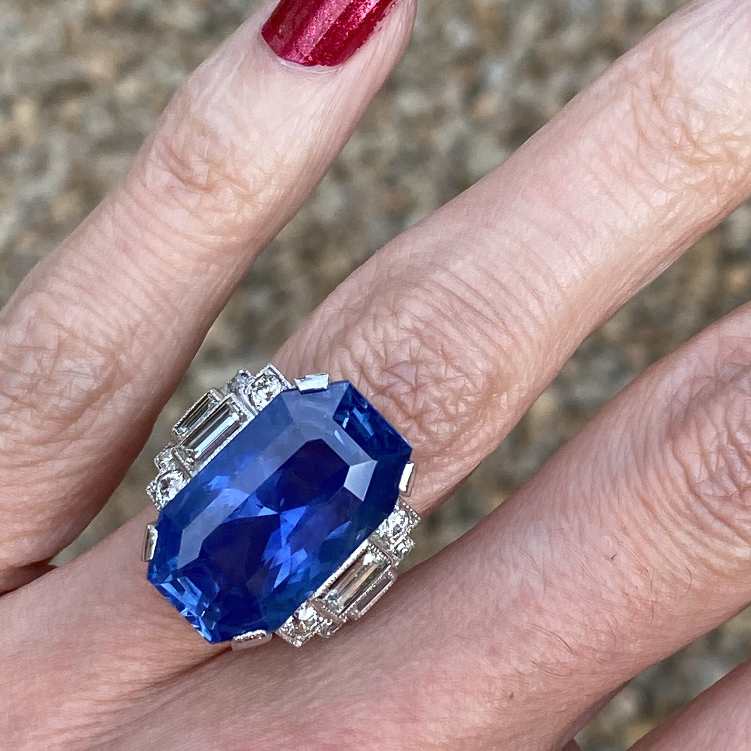 21.36 Carat Unheated Blue Ceylon Sapphire and Diamond Art Deco Engagement Ring 