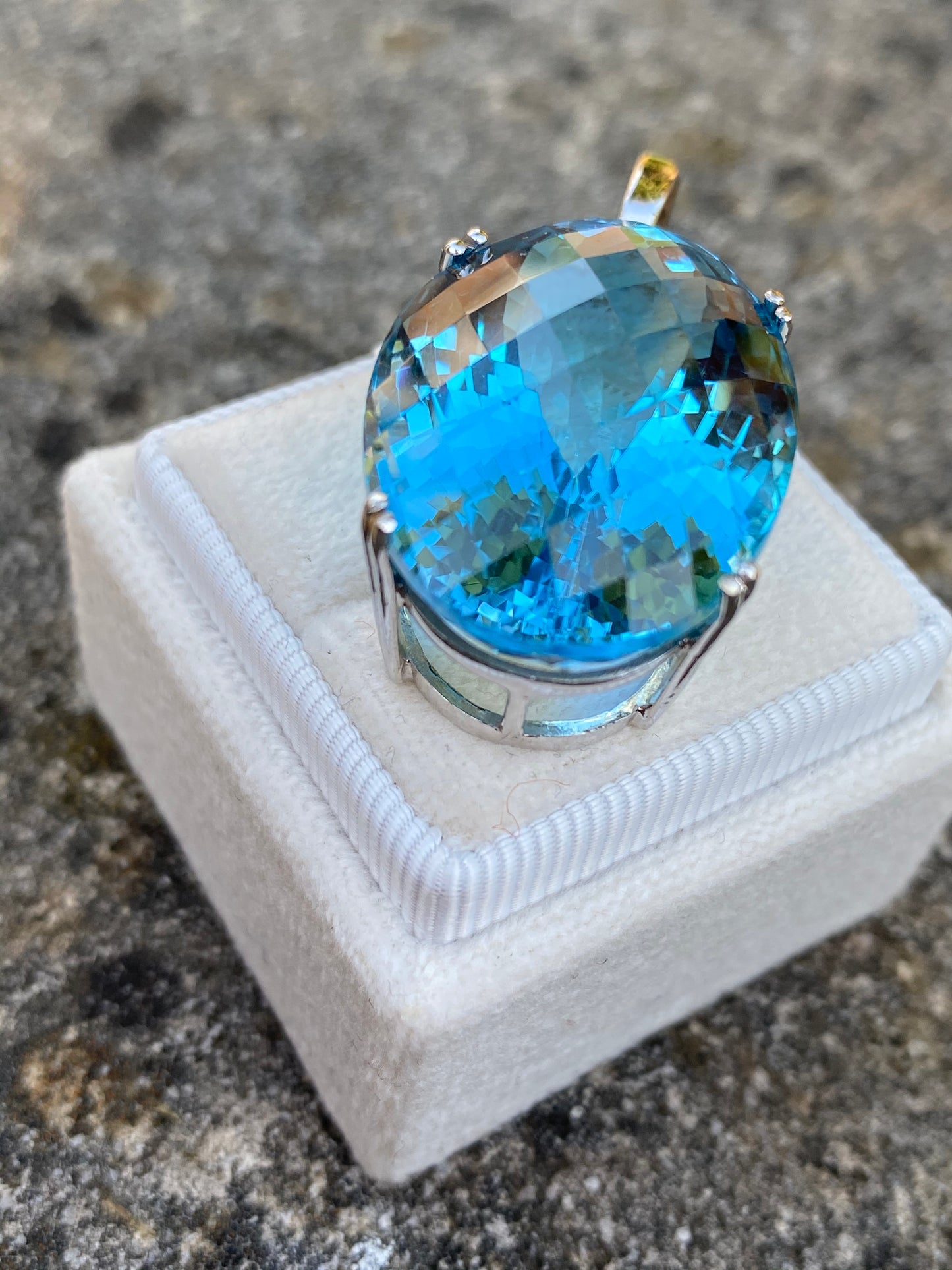 50 Carat Oval Blue Topaz and Diamond Necklace Pendant in 18K White Gold