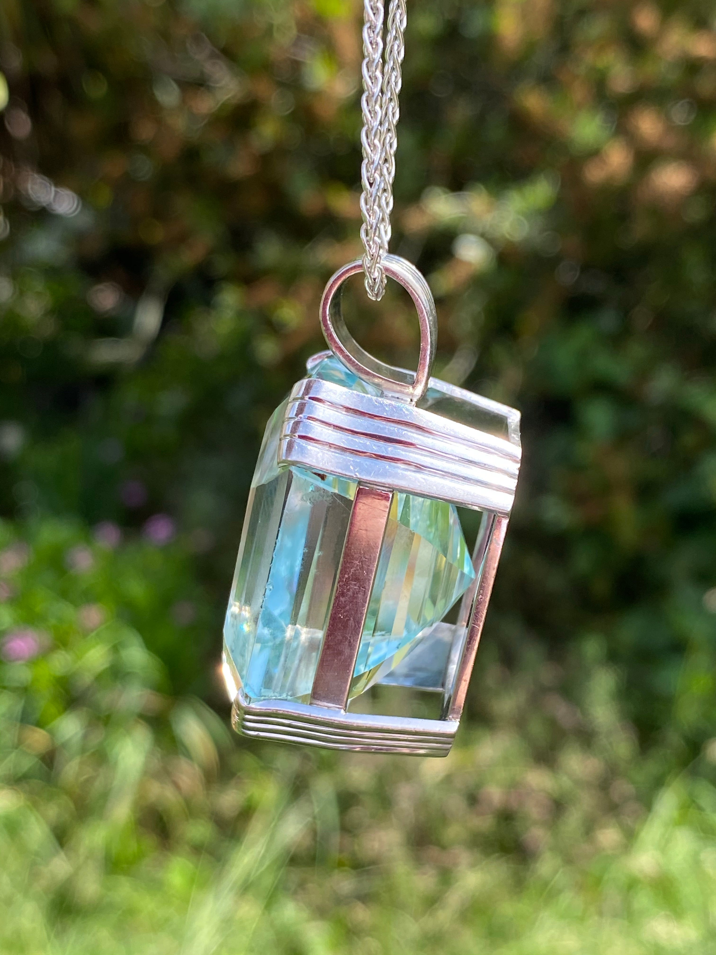 146.00 Carat Aquamarine Necklace in 18K White Gold