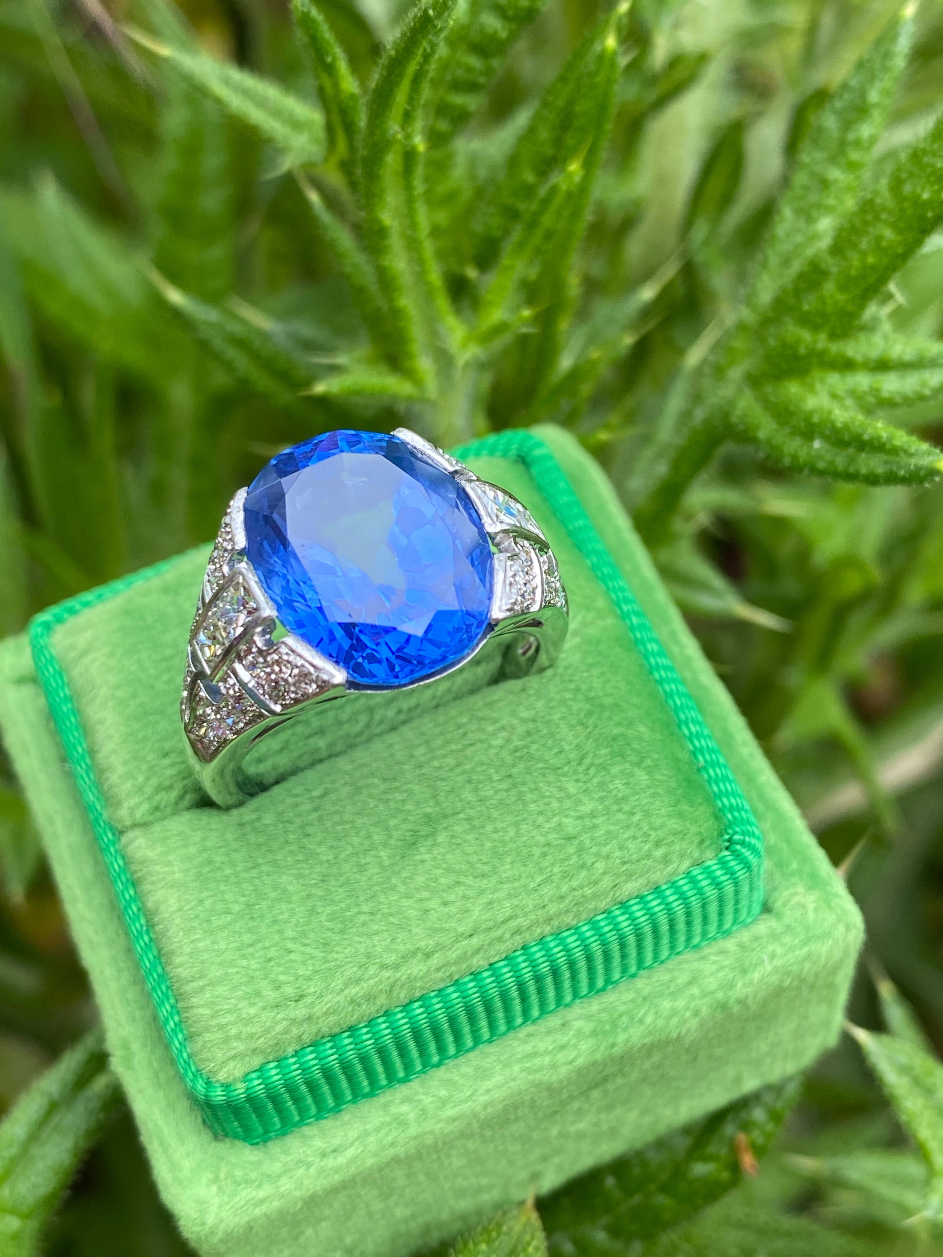10.05 Carat Antique Art Deco Oval Blue Ceylon Sapphire and Diamond Ring 