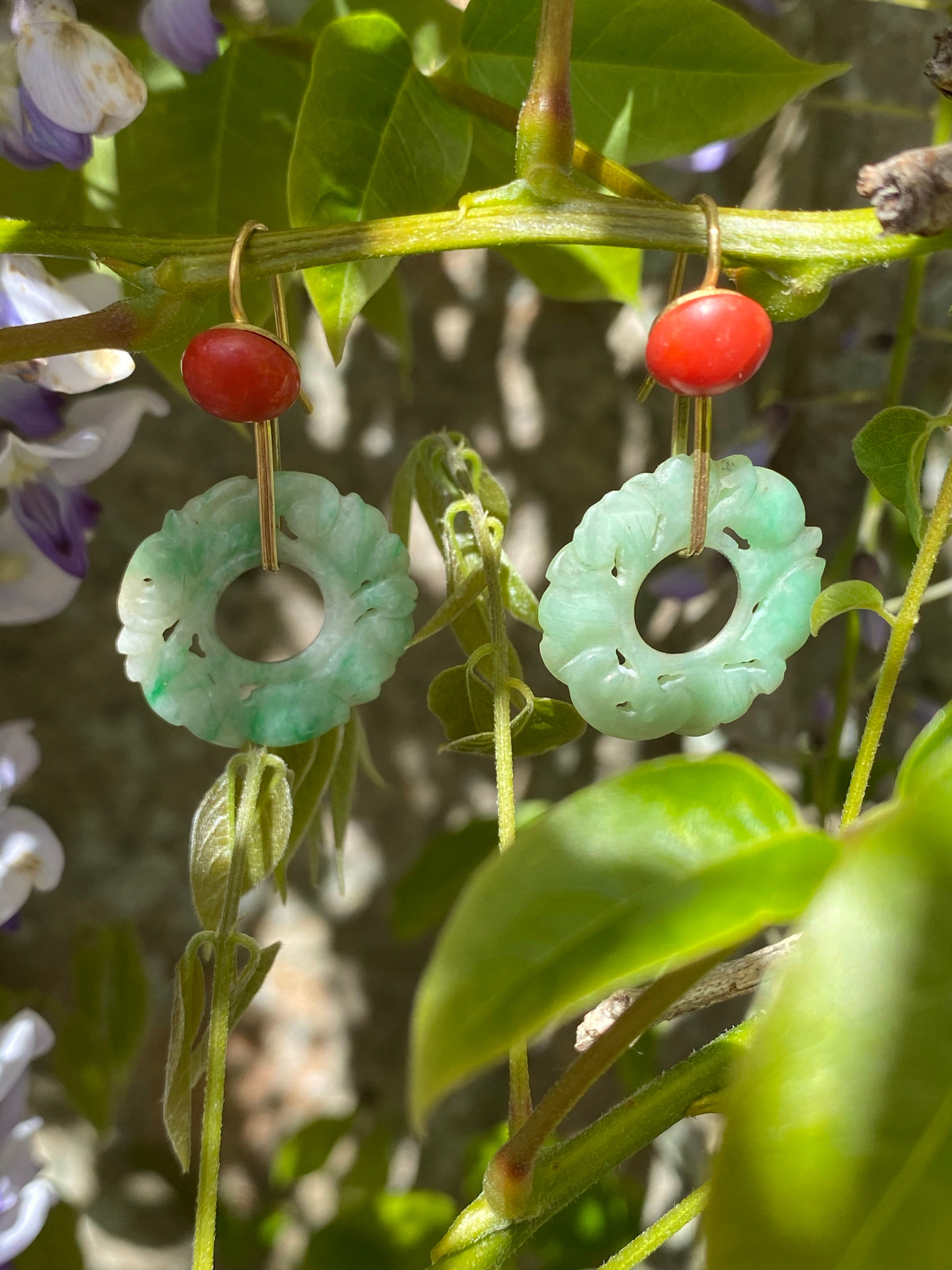 Antique Art Deco Coral and Carved Jade Drop Earrings 